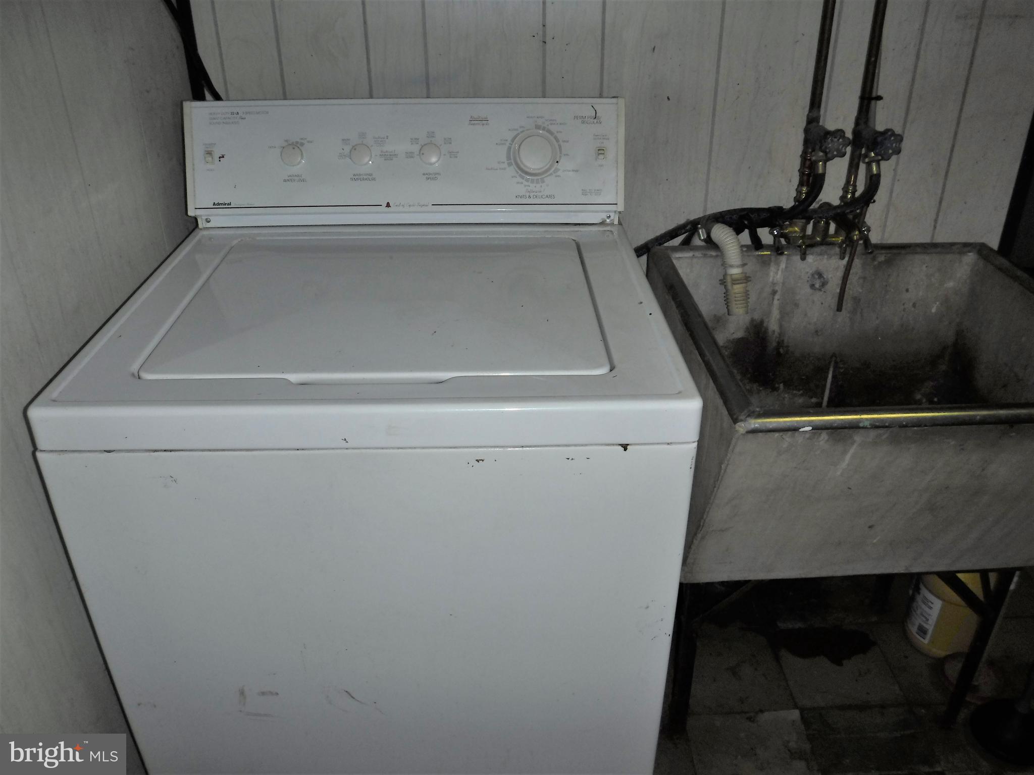 CARROLLWOOD - Residential