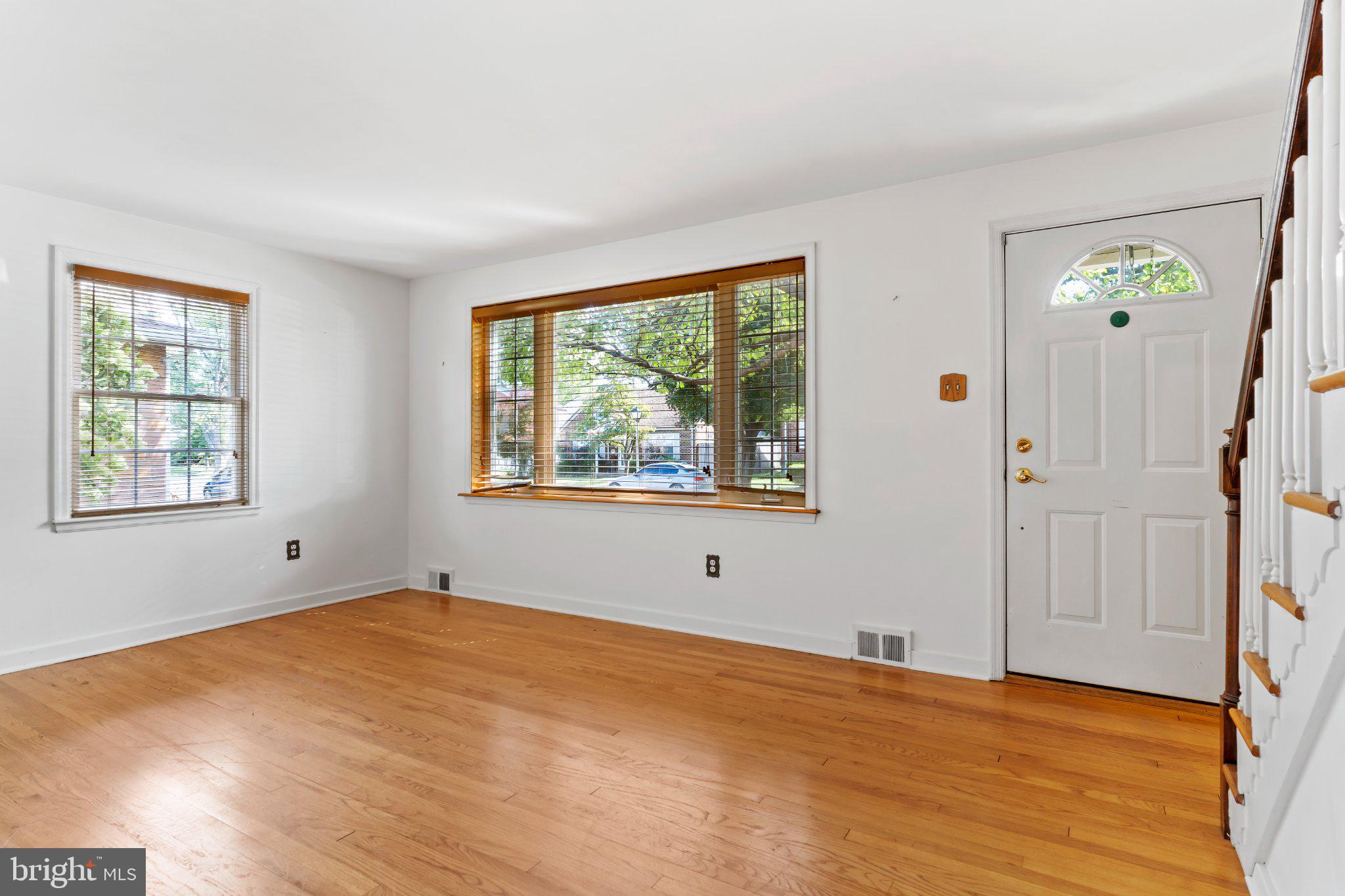 653 BRIARCLIFF ROAD