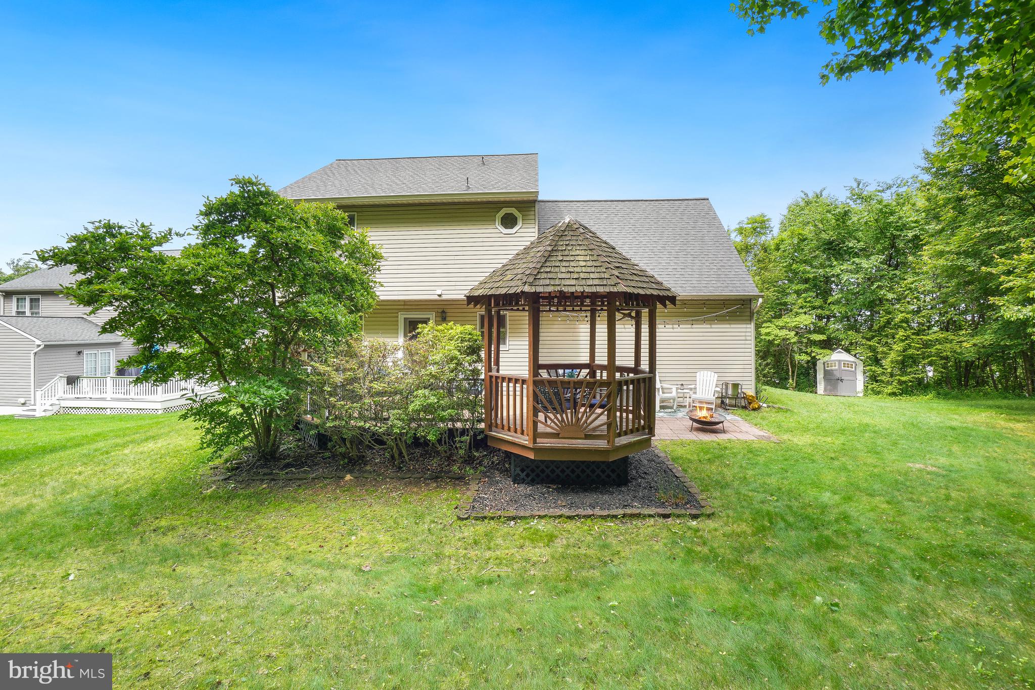 CANBURY WOODS - Residential