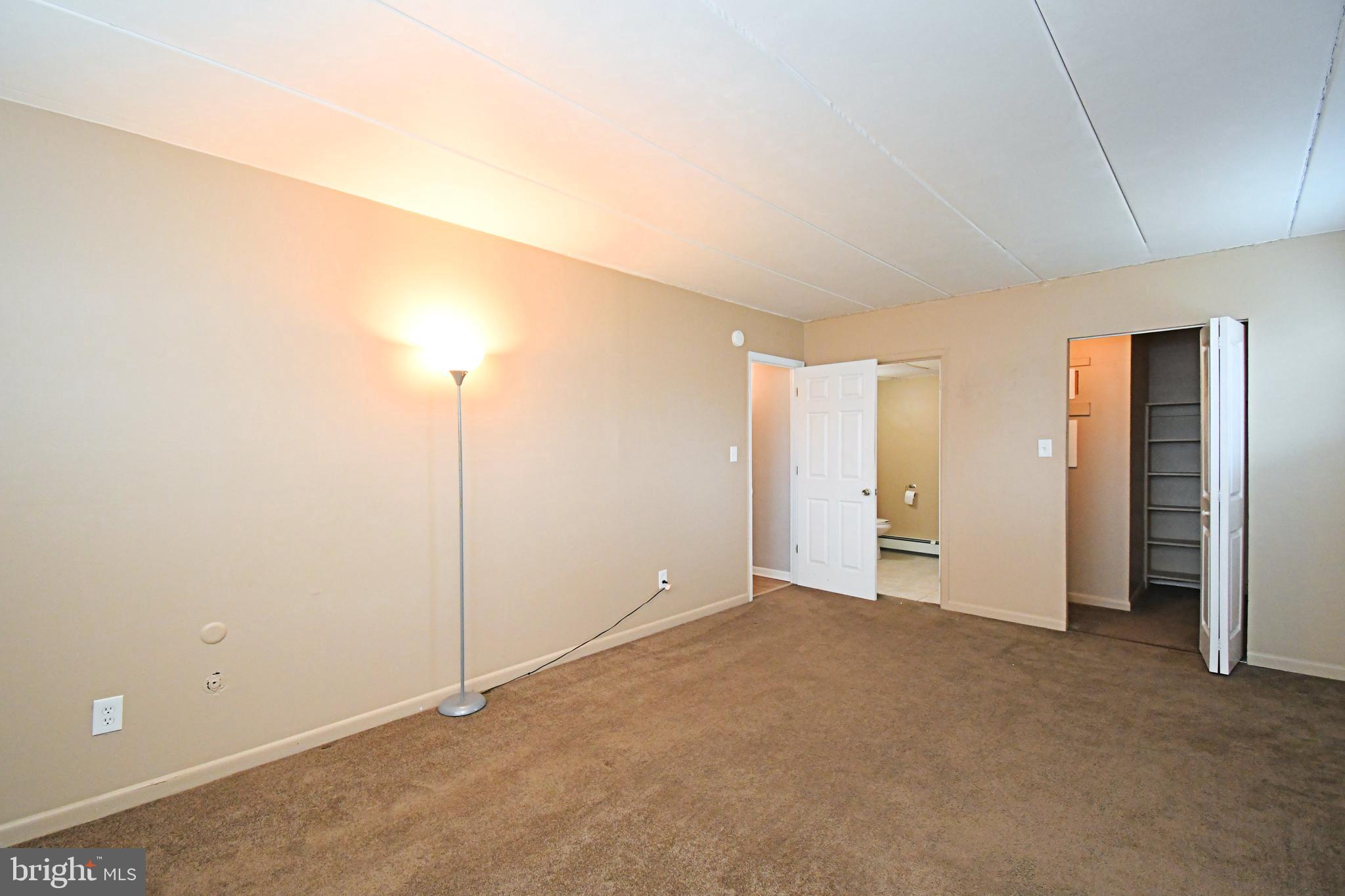 MEADOW WOOD - Residential