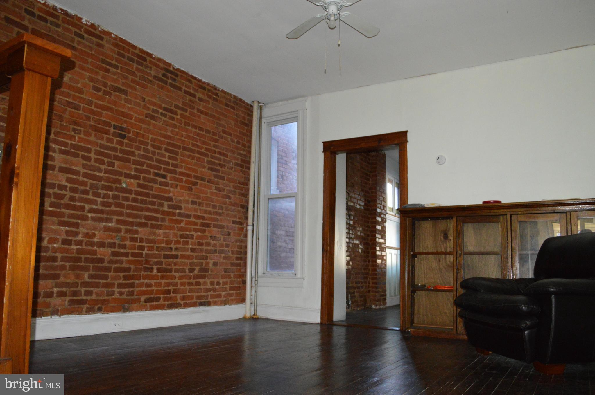 CHARLES VILLAGE - Residential