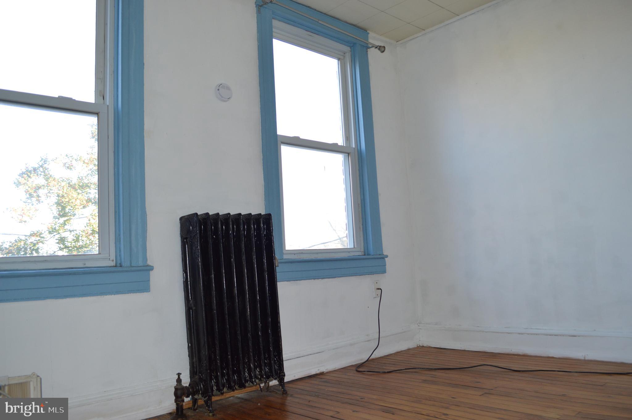 CHARLES VILLAGE - Residential