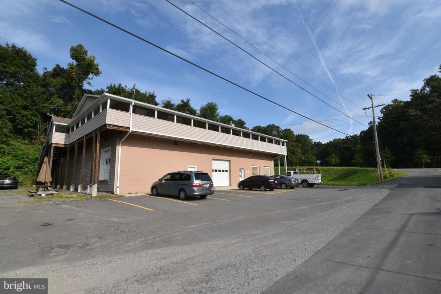 Lovely 2 bedroom, 1 bath unit available now.  Located on 2nd floor in rear of building.  Washer/dryer included.  Owner pays water, sewer and trash fees.  Credit application must be completed online, cost is $75 per adult: https://listing2leasing.com/q.php?q=22665-van-wert-ln5-leonardtown-md-20650-rbxybl