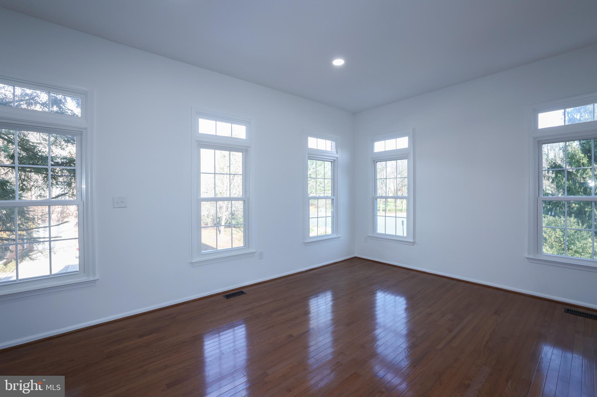 LOWES ISLAND - Residential Lease