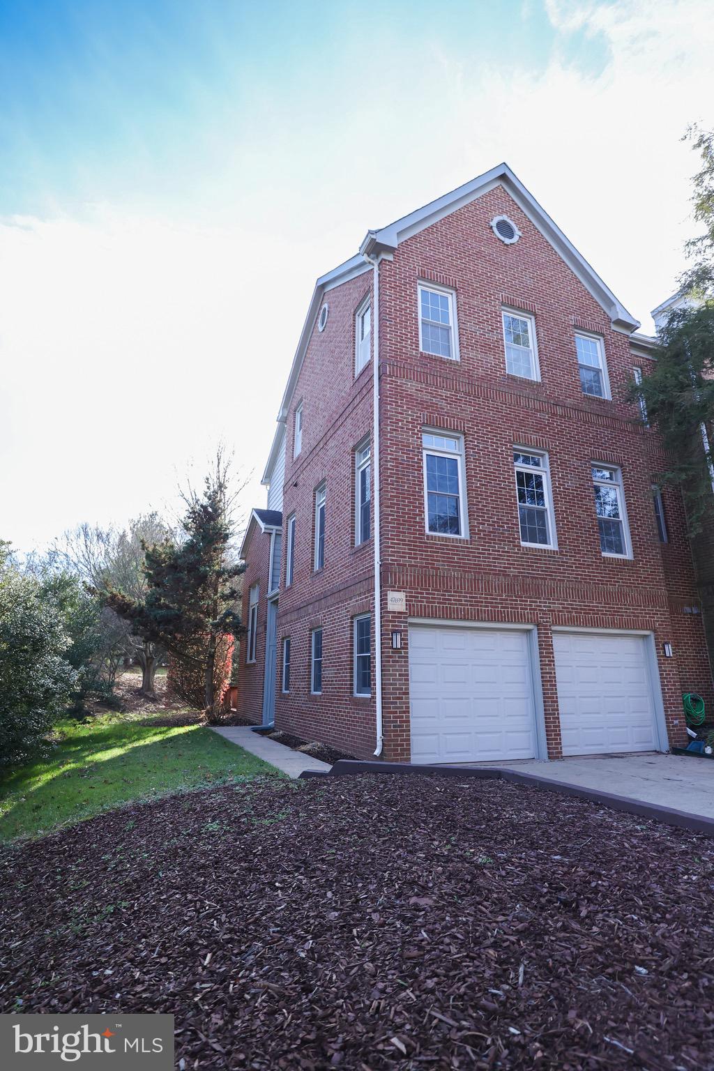 LOWES ISLAND - Residential Lease