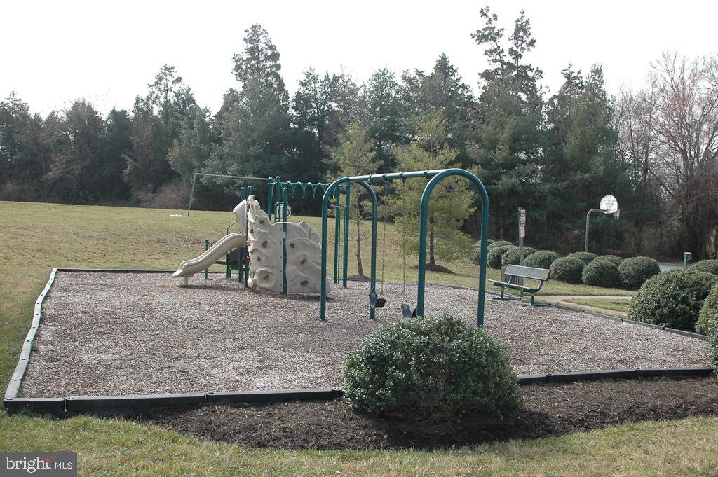 LOWES ISLAND - Residential Lease