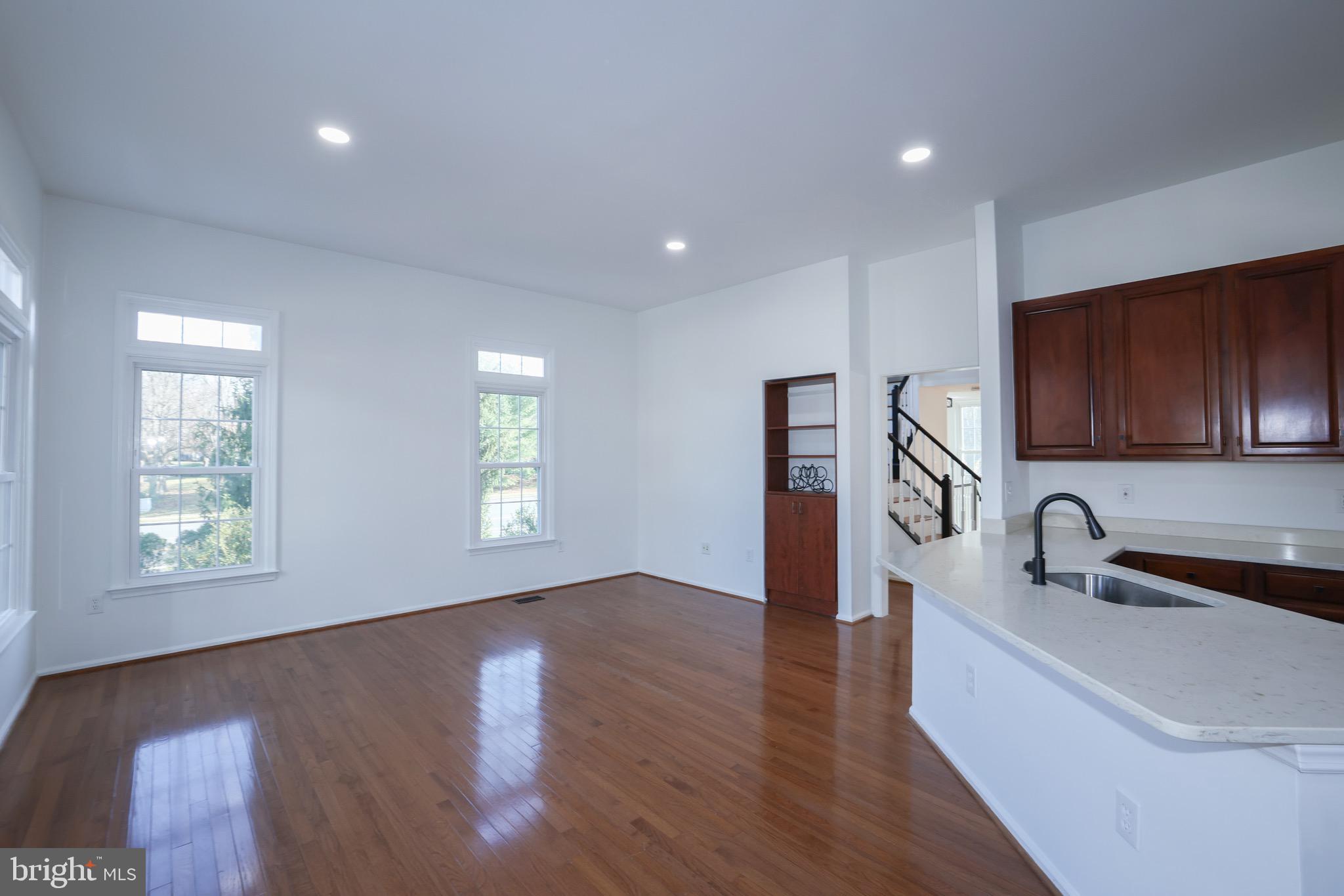 LOWES ISLAND - Residential Lease