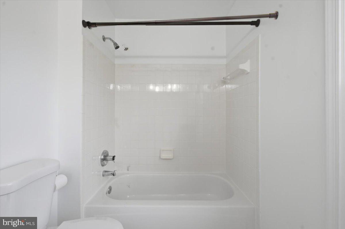 LOWES ISLAND - Residential Lease