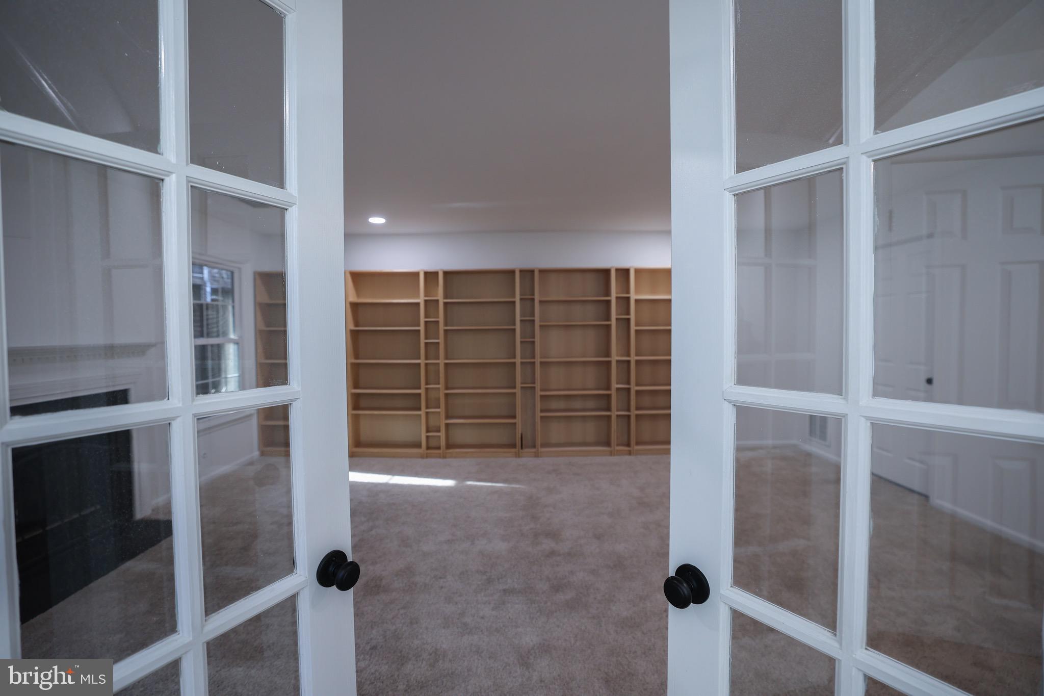 LOWES ISLAND - Residential Lease