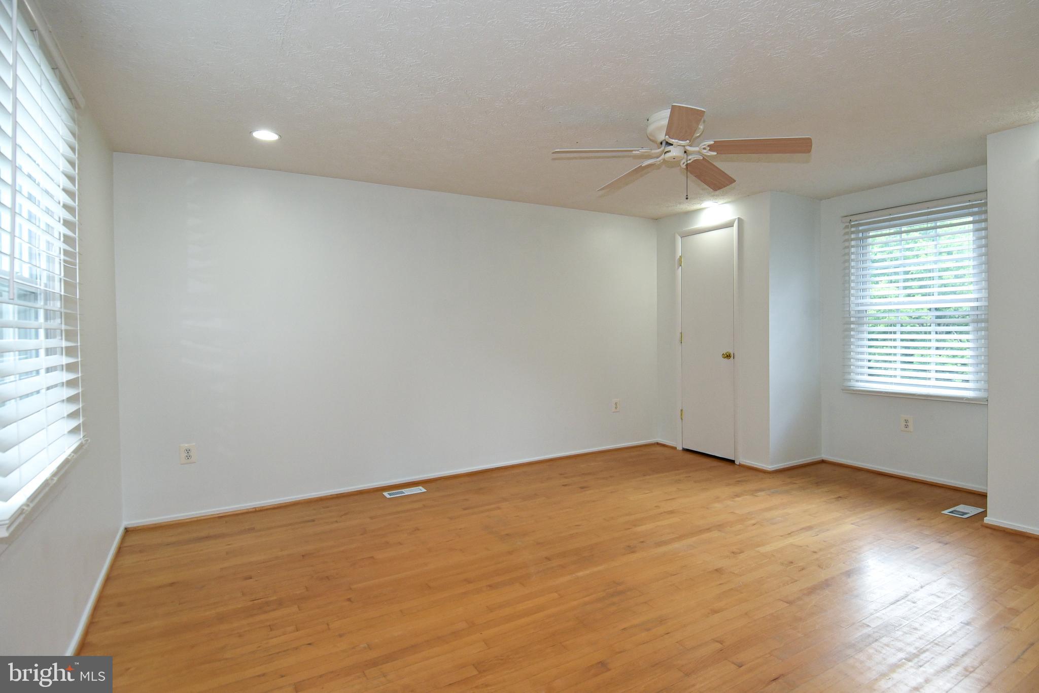 FOLKSTONE - Residential Lease