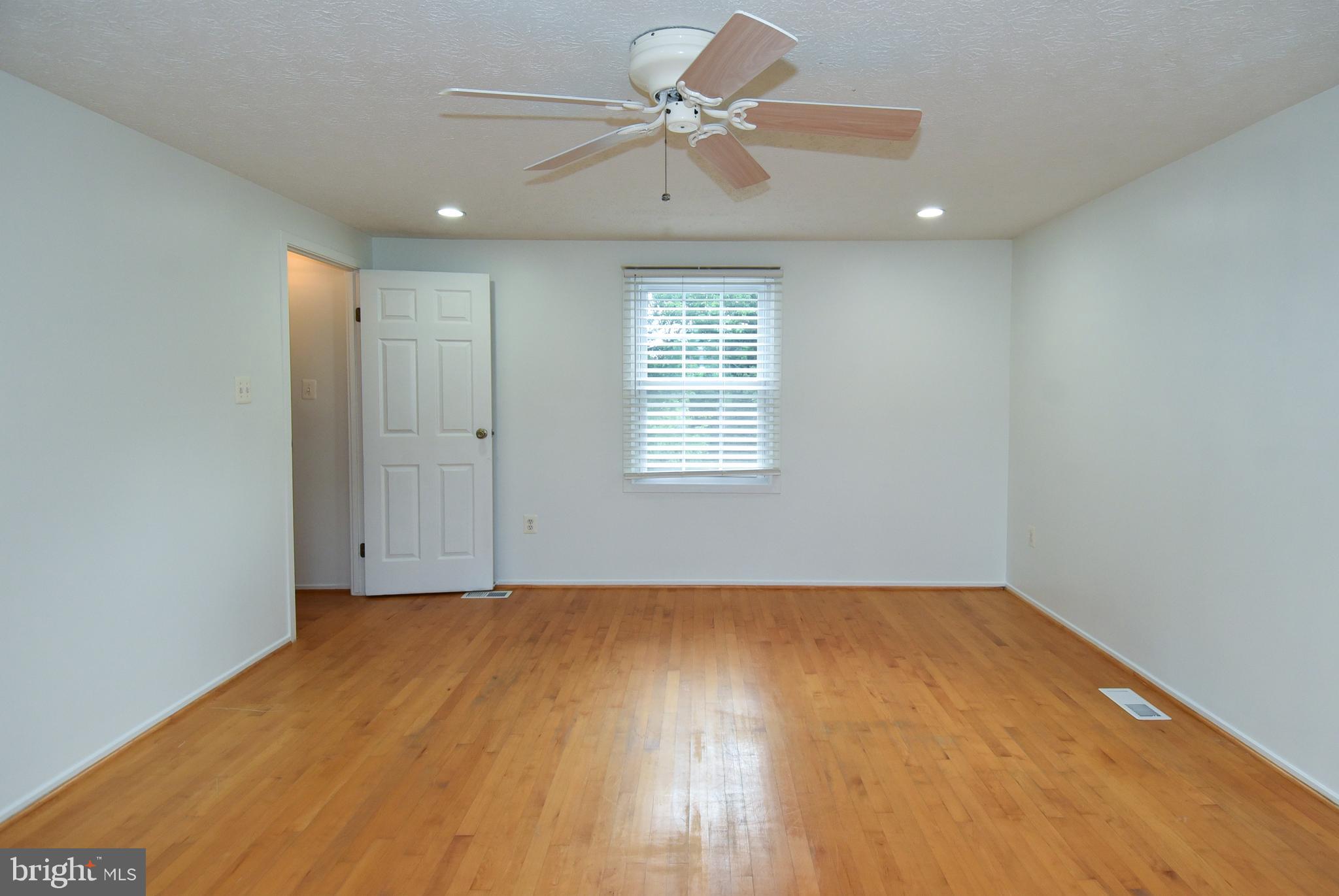 FOLKSTONE - Residential Lease