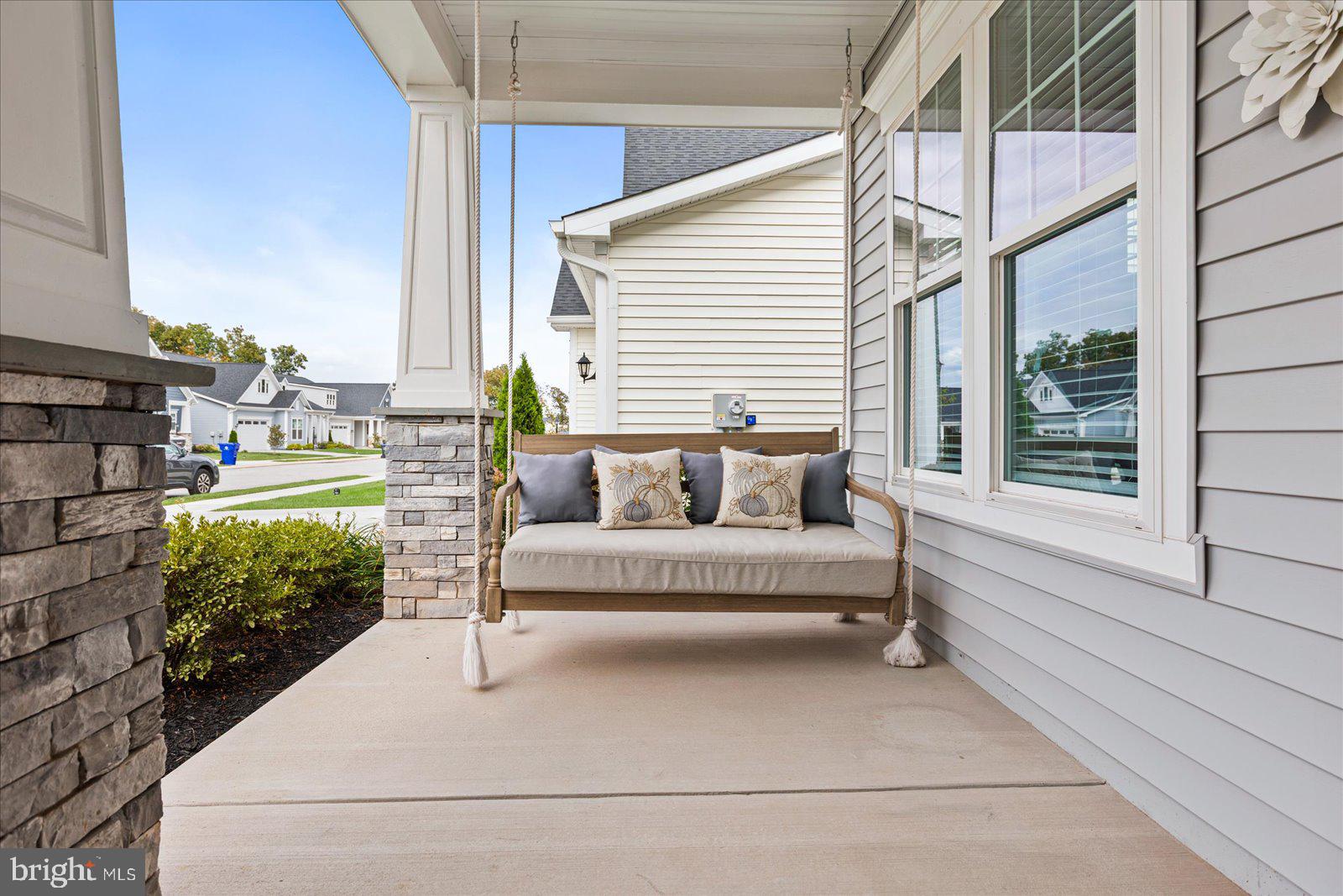 371 QUIET DRIVE