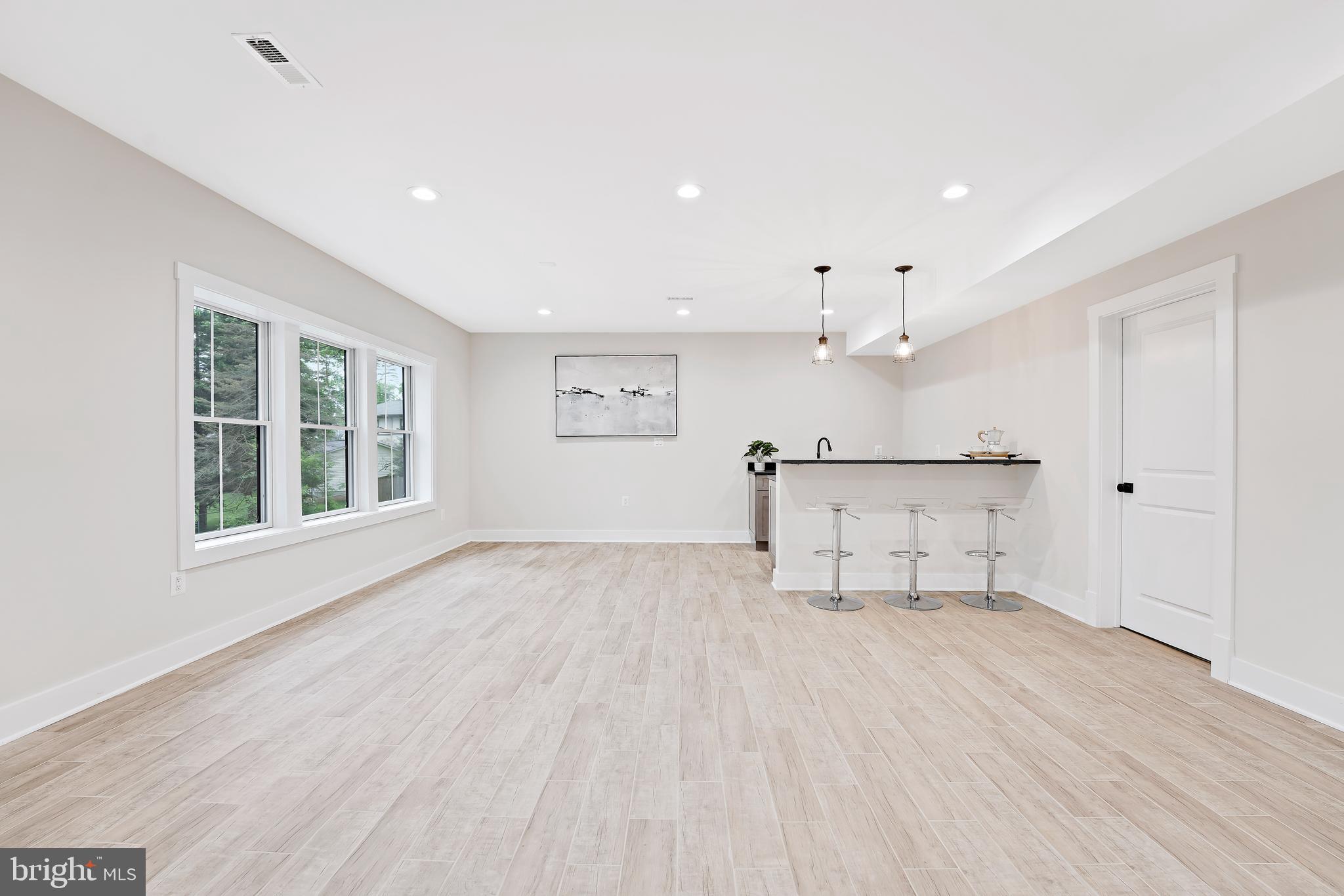 PIMMIT HILLS - Residential