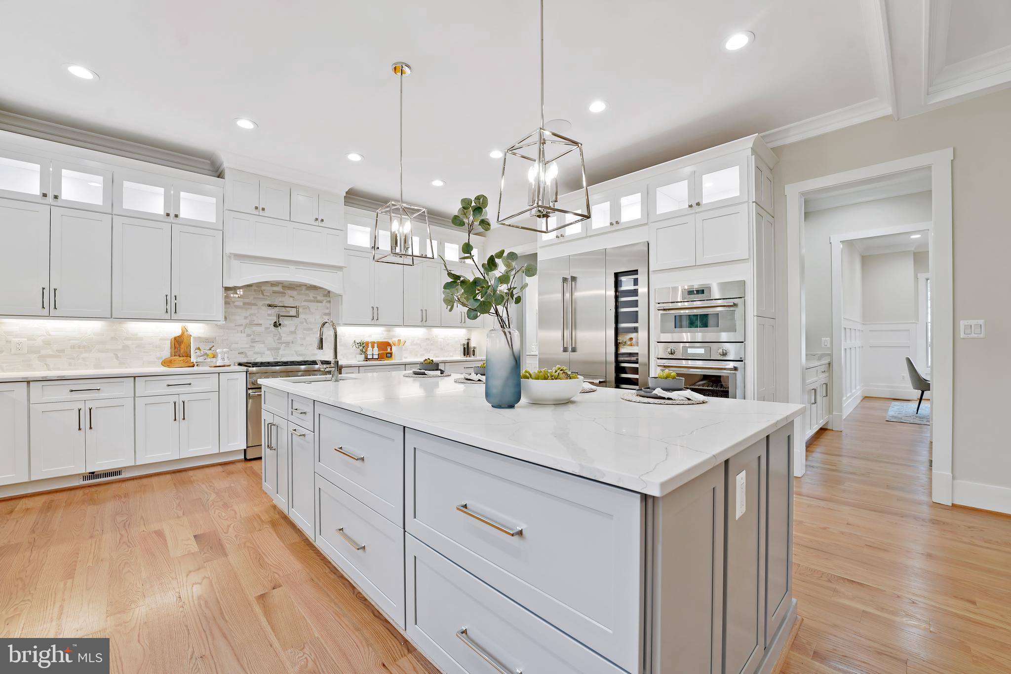 PIMMIT HILLS - Residential