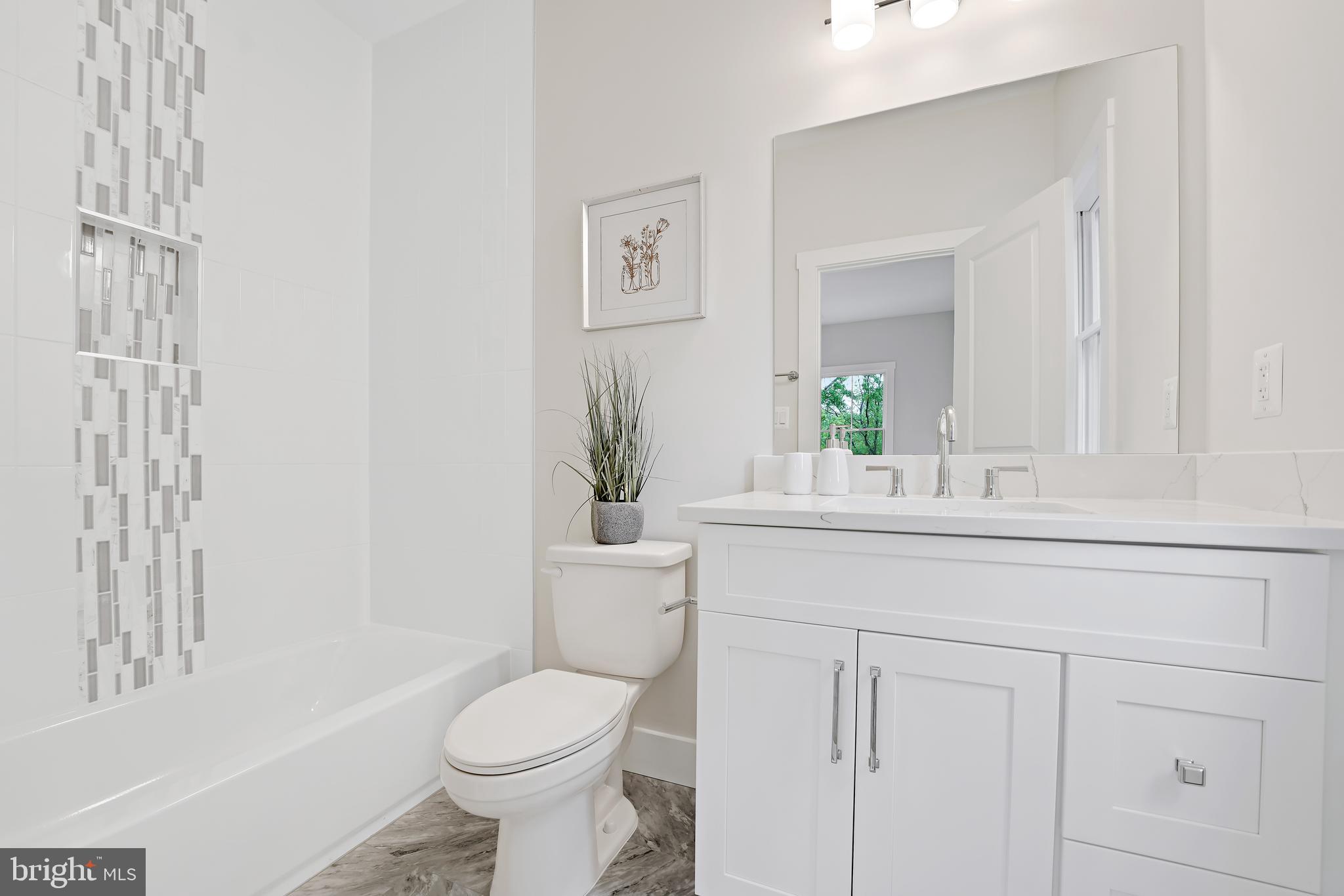 PIMMIT HILLS - Residential