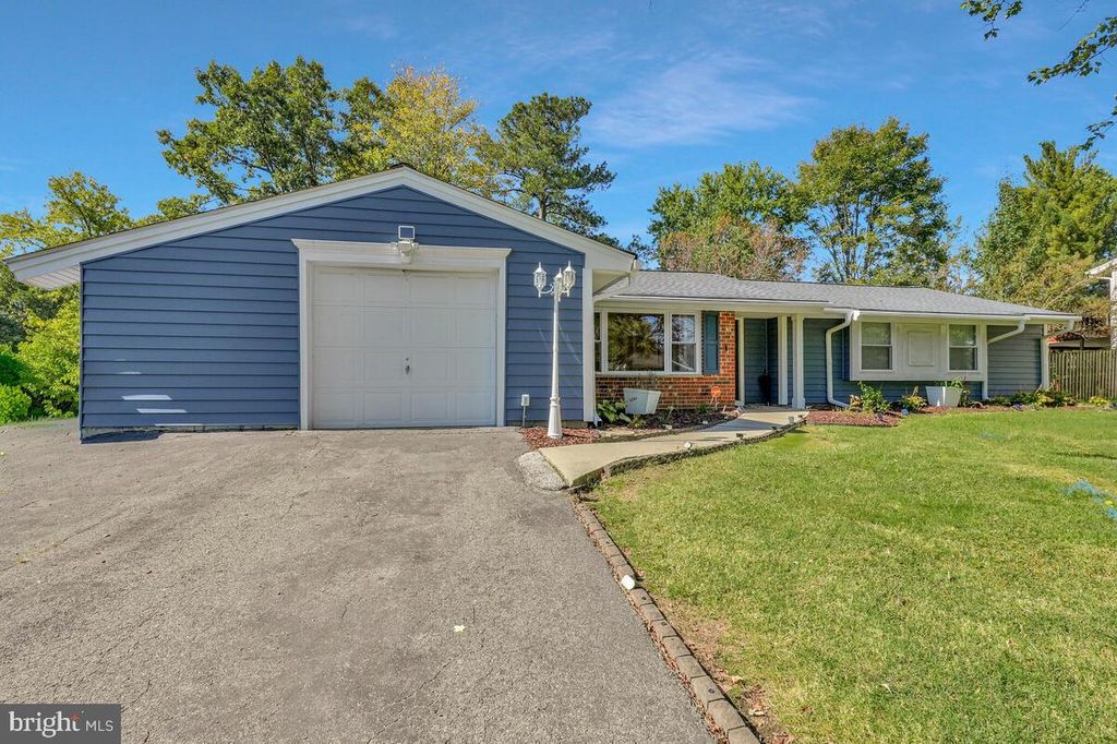 Photo of 5026 Nicholas Road, WALDORF, MD 20601 (MLS # MDCH2048290)