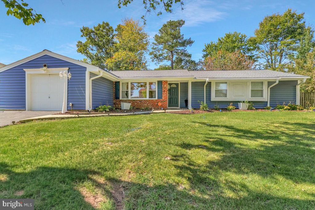 Photo of 5026 Nicholas Road, WALDORF, MD 20601 (MLS # MDCH2048290)