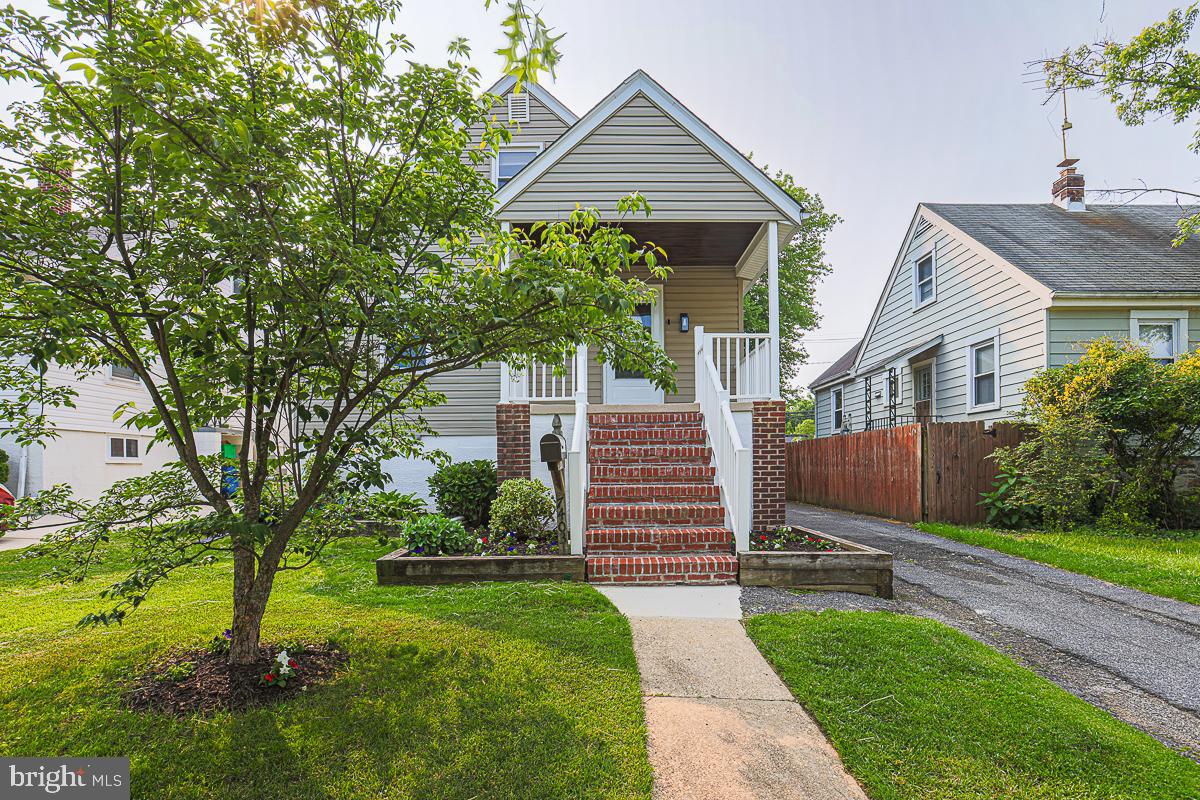 7403 PARK DRIVE