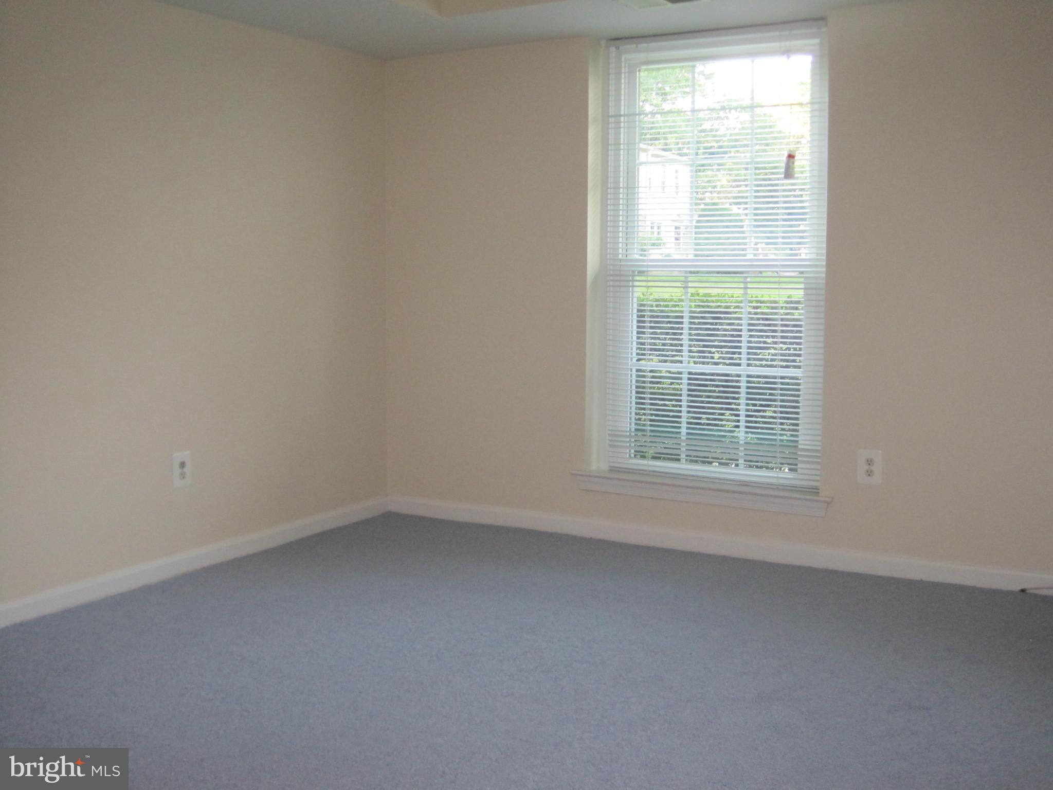 KEENE MILL WOODS - Residential Lease