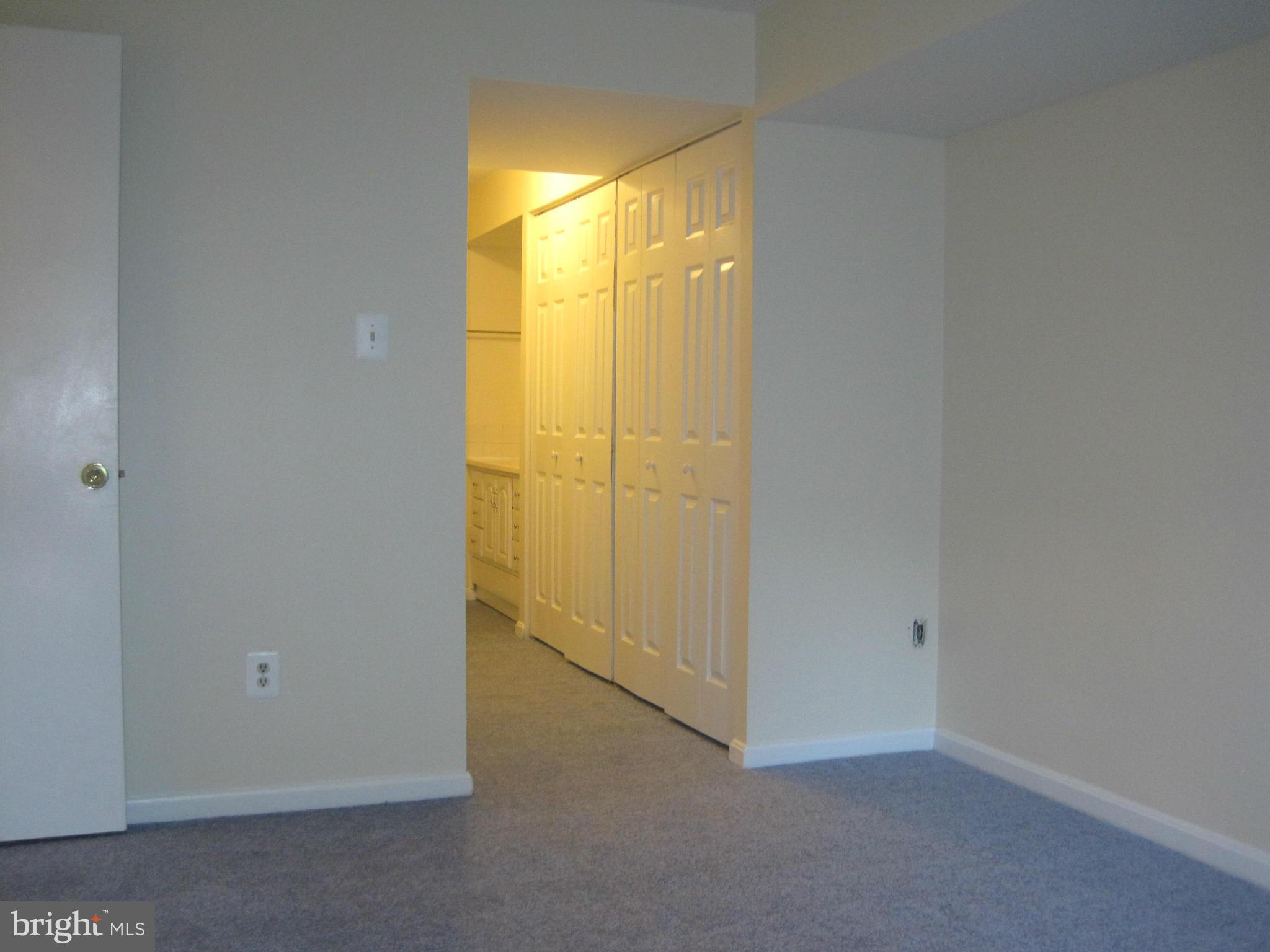 KEENE MILL WOODS - Residential Lease