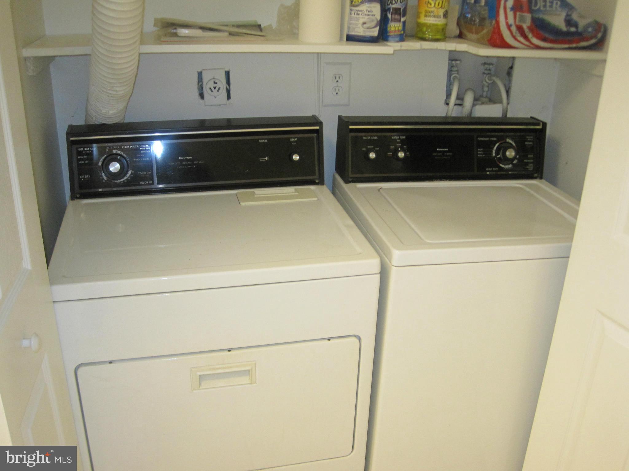 KEENE MILL WOODS - Residential Lease