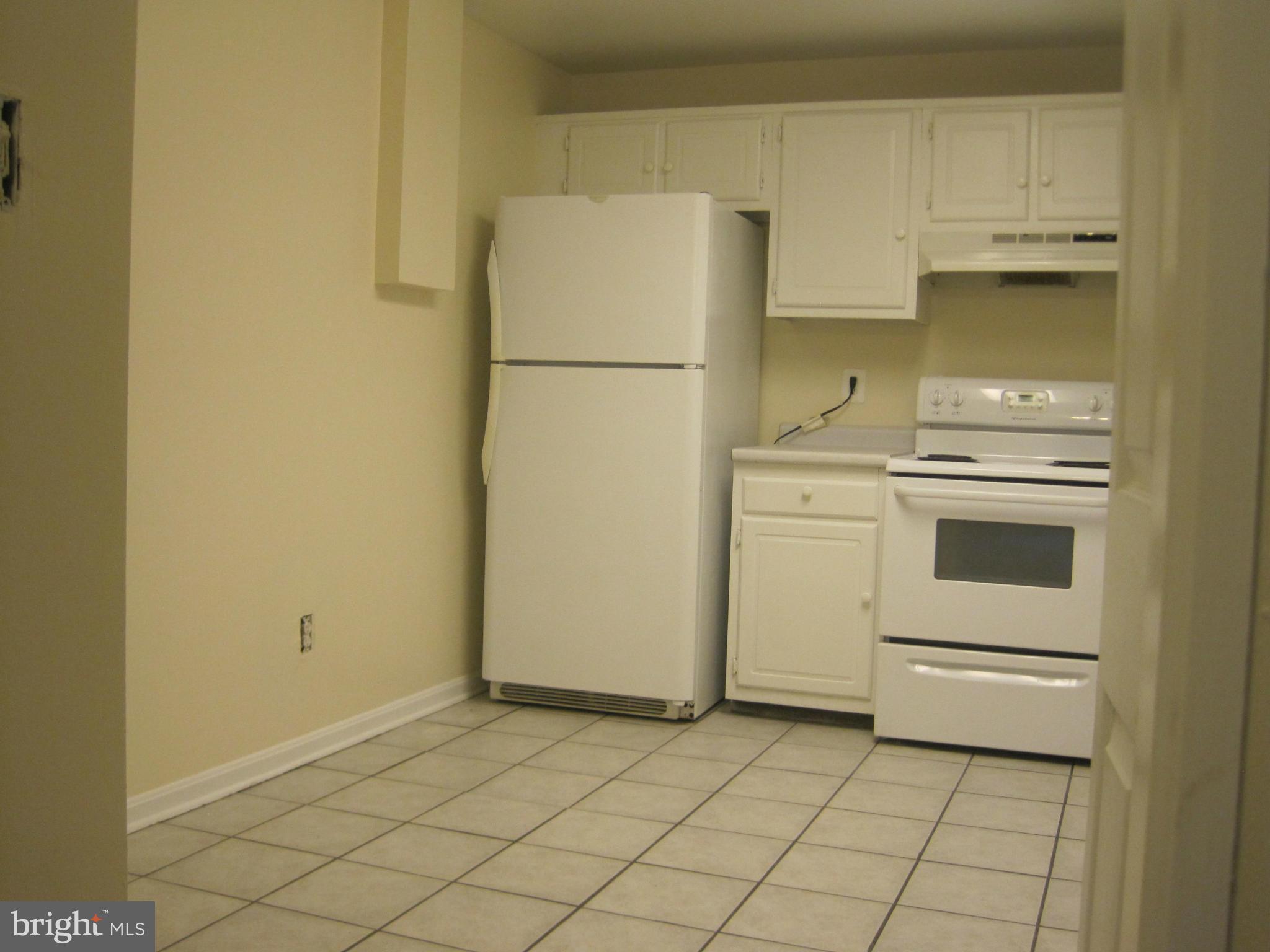 KEENE MILL WOODS - Residential Lease