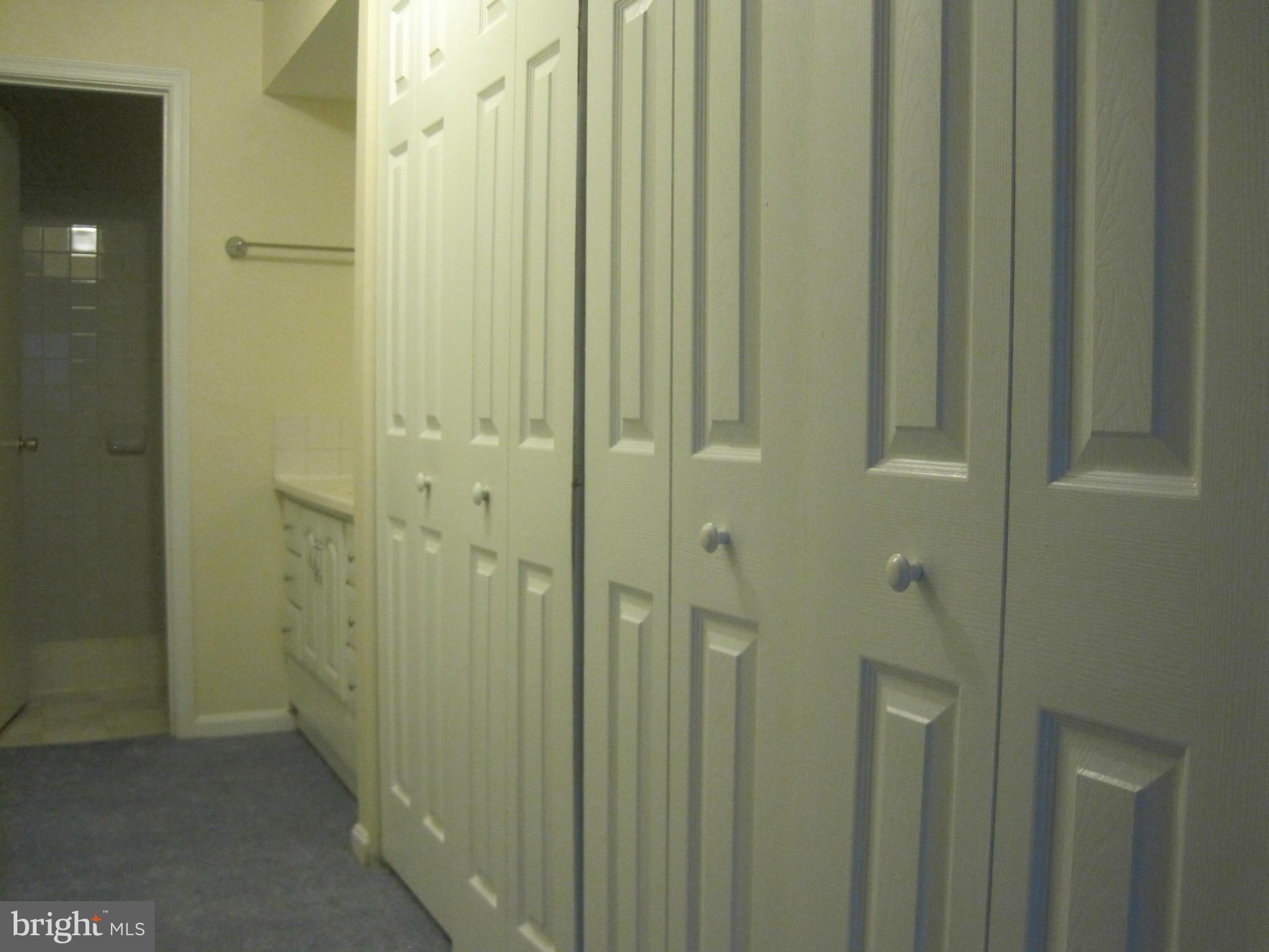 KEENE MILL WOODS - Residential Lease