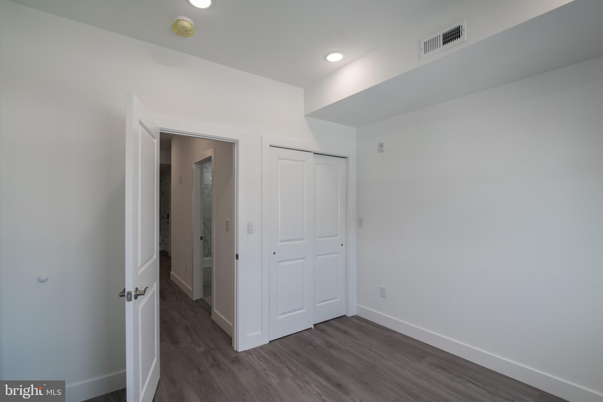 WEST PASSYUNK - Residential Lease