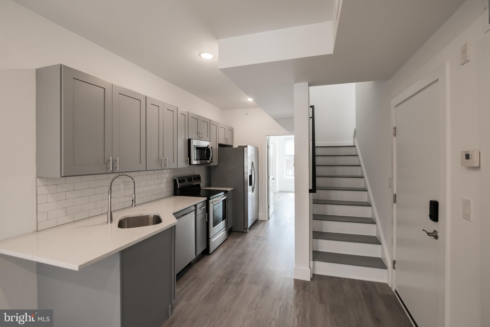 WEST PASSYUNK - Residential Lease