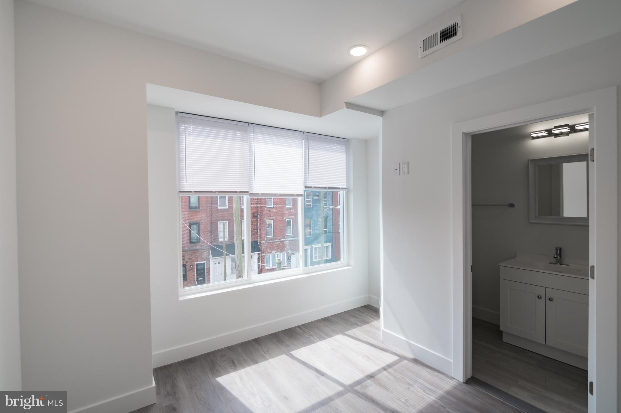 WEST PASSYUNK - Residential Lease