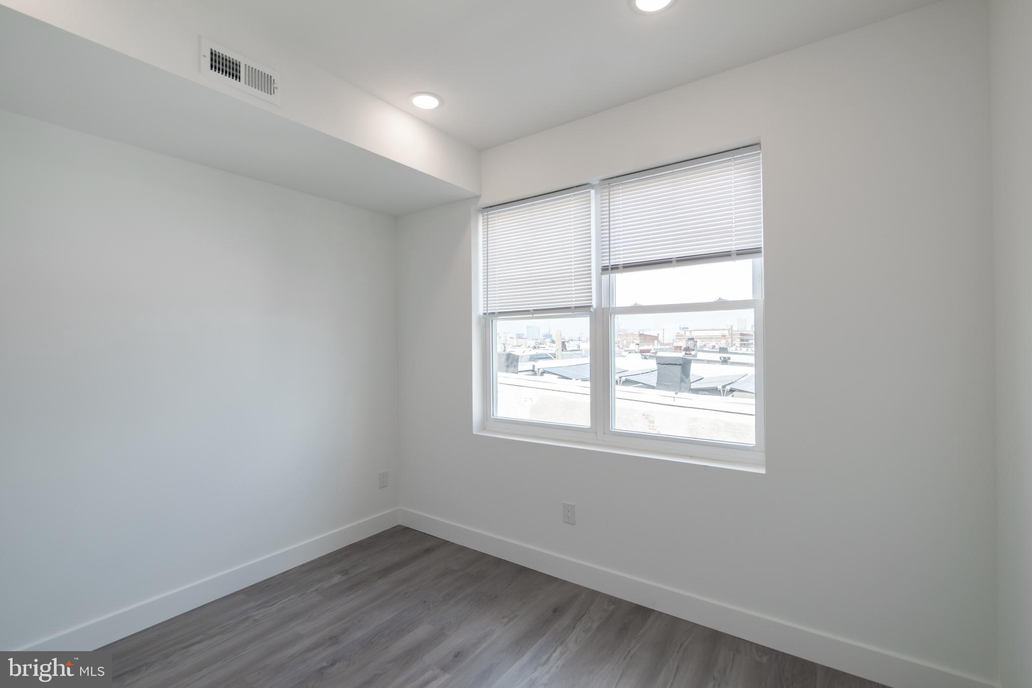 WEST PASSYUNK - Residential Lease
