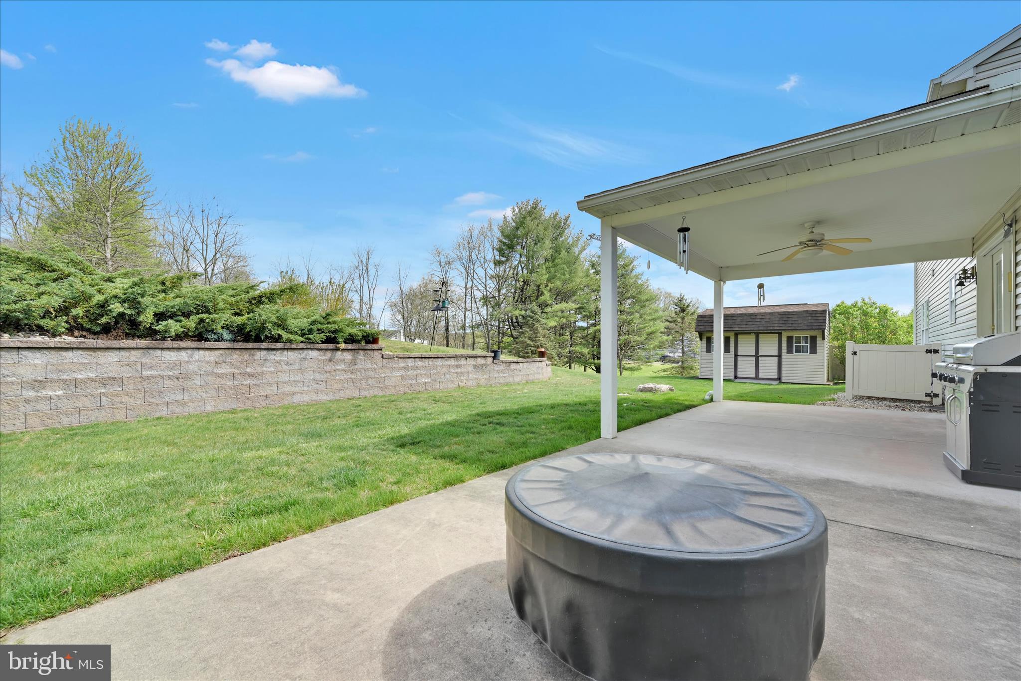 LAKE WYNONAH - Residential