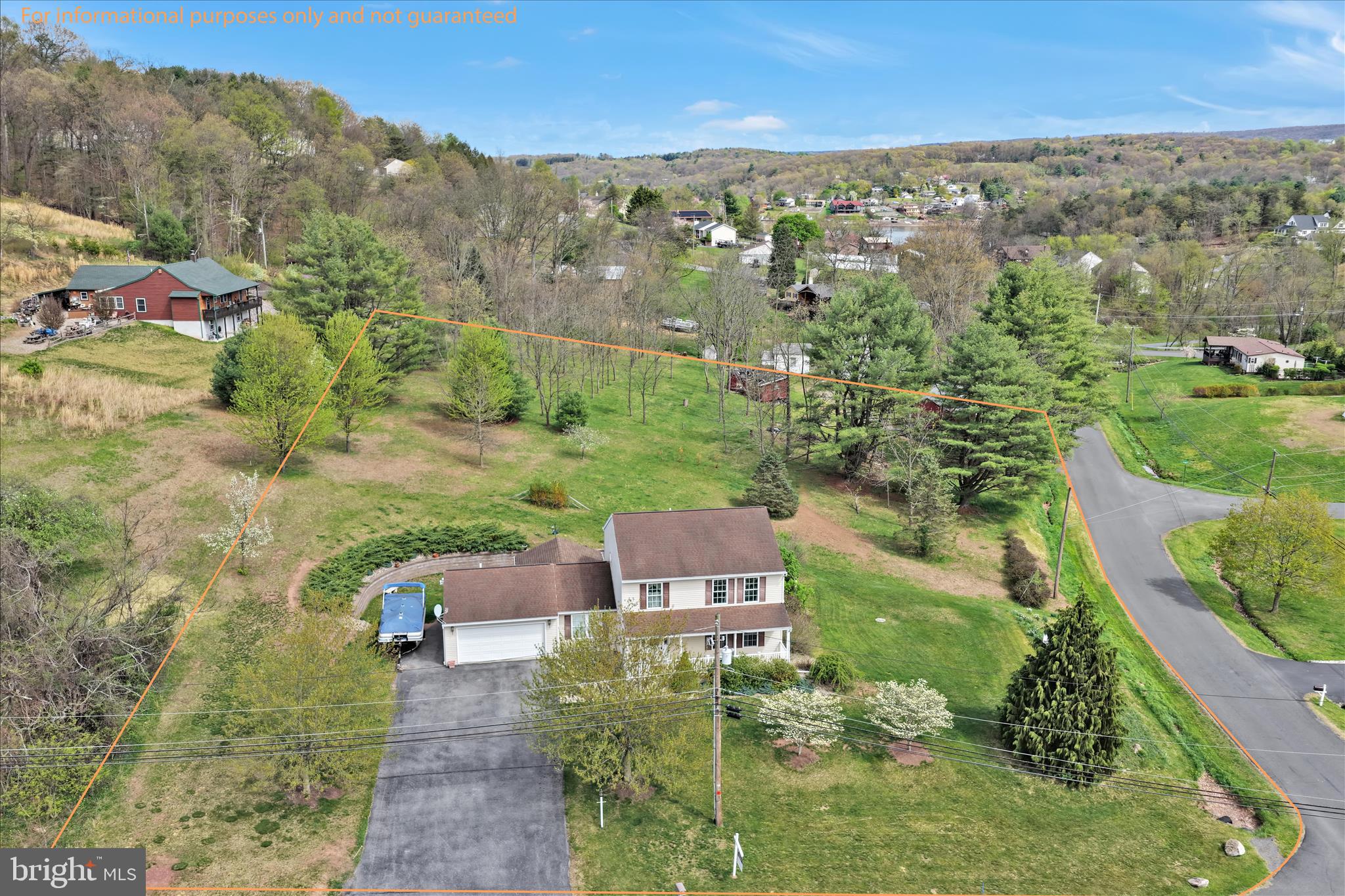 LAKE WYNONAH - Residential