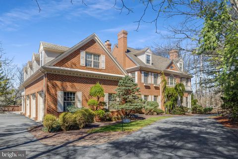 1821 MUSEUM ROAD WYOMISSING PA 19610