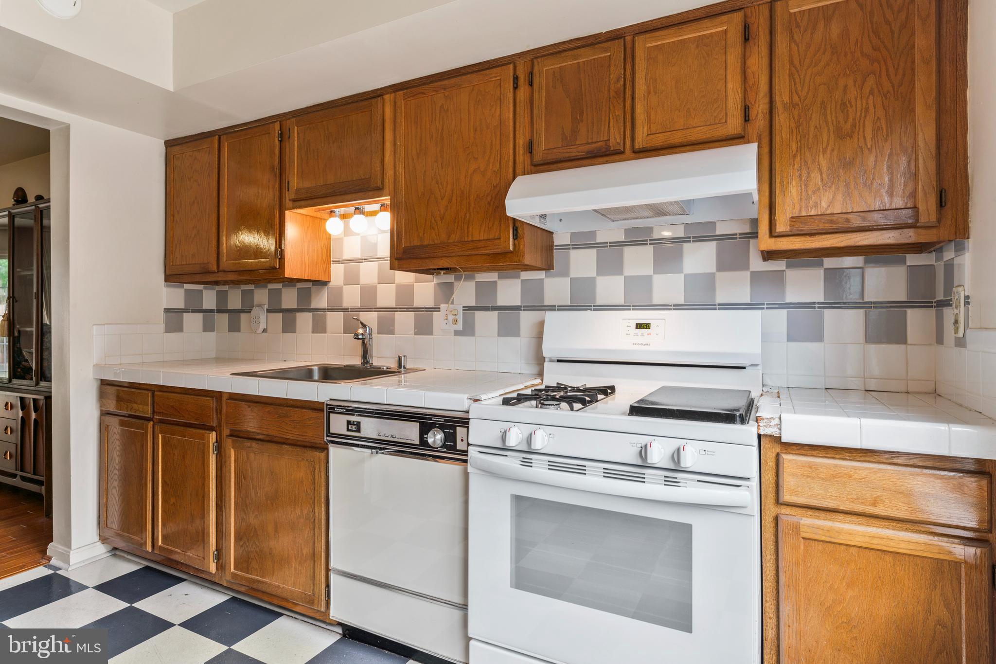 GEORGETOWN PARK - Residential