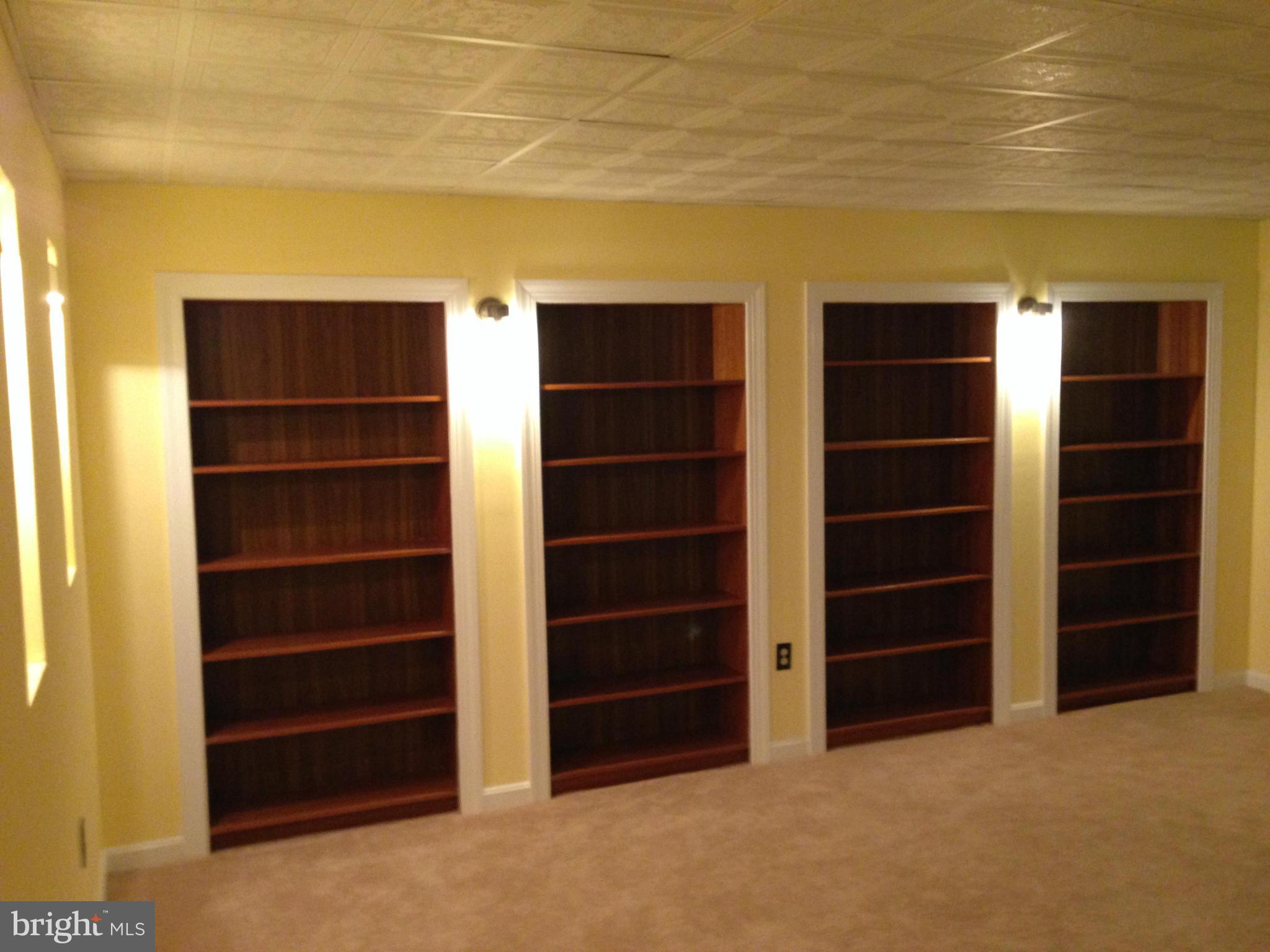 FOXHALL - Residential Lease