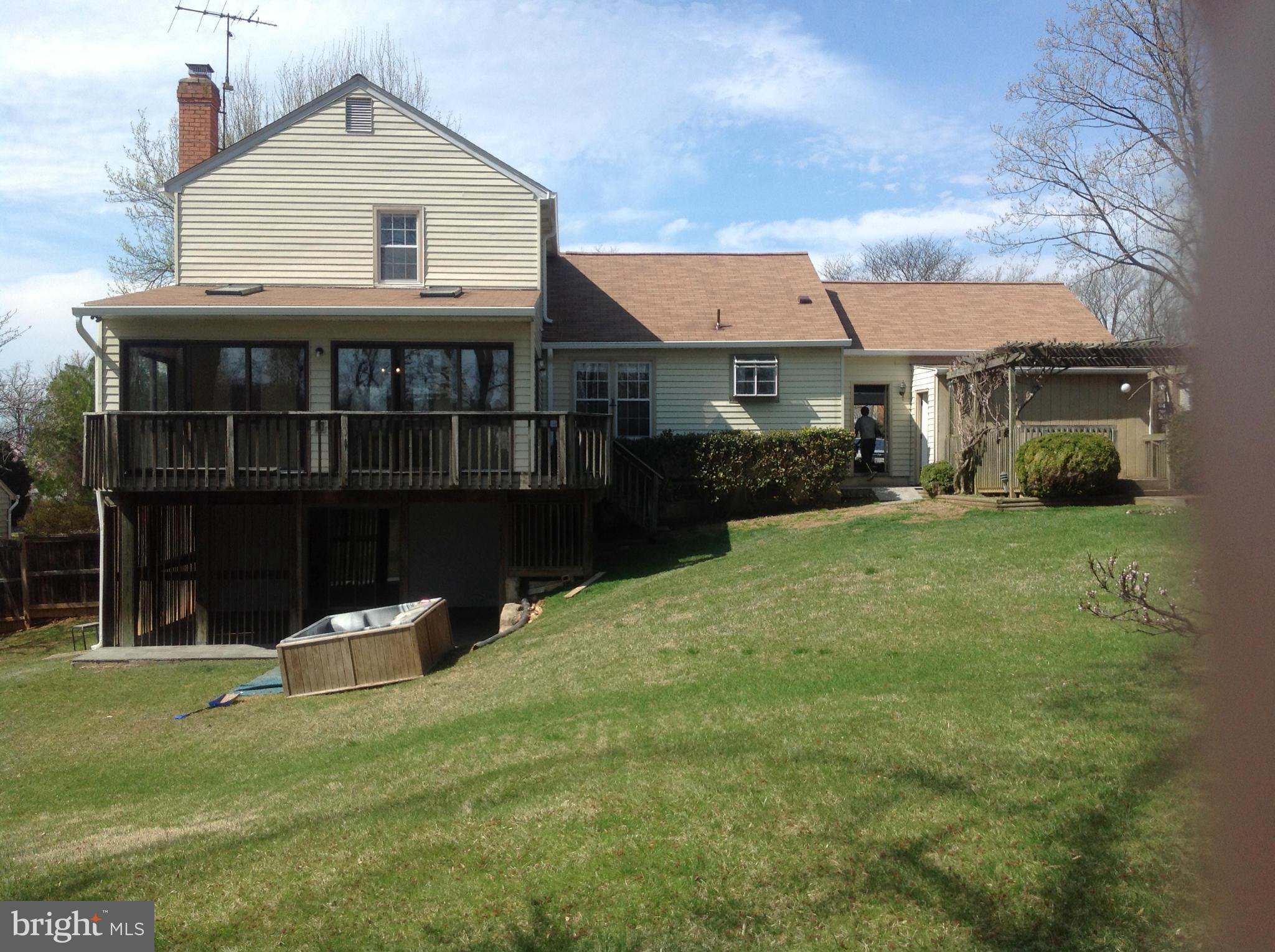 FOXHALL - Residential Lease