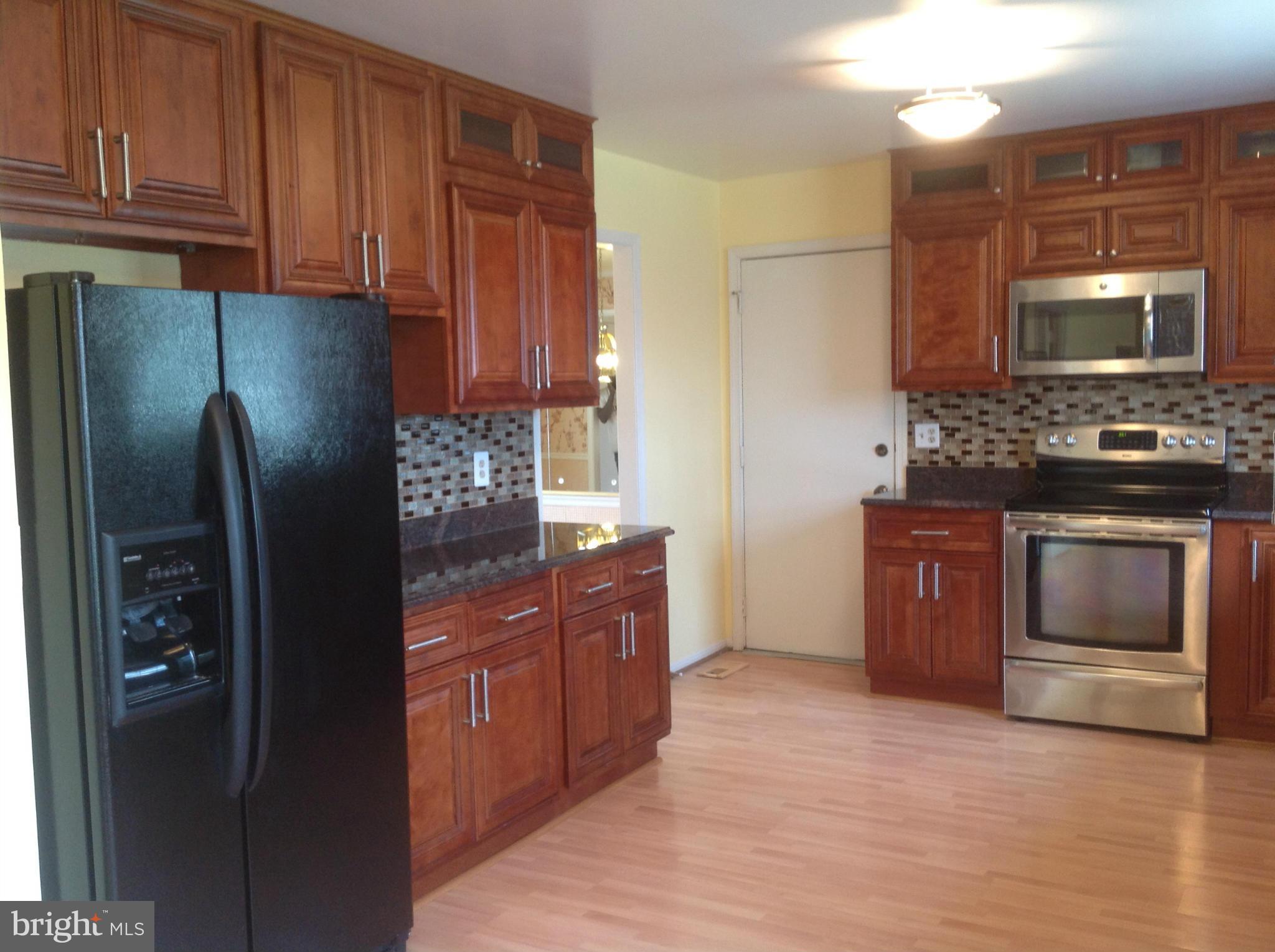 FOXHALL - Residential Lease