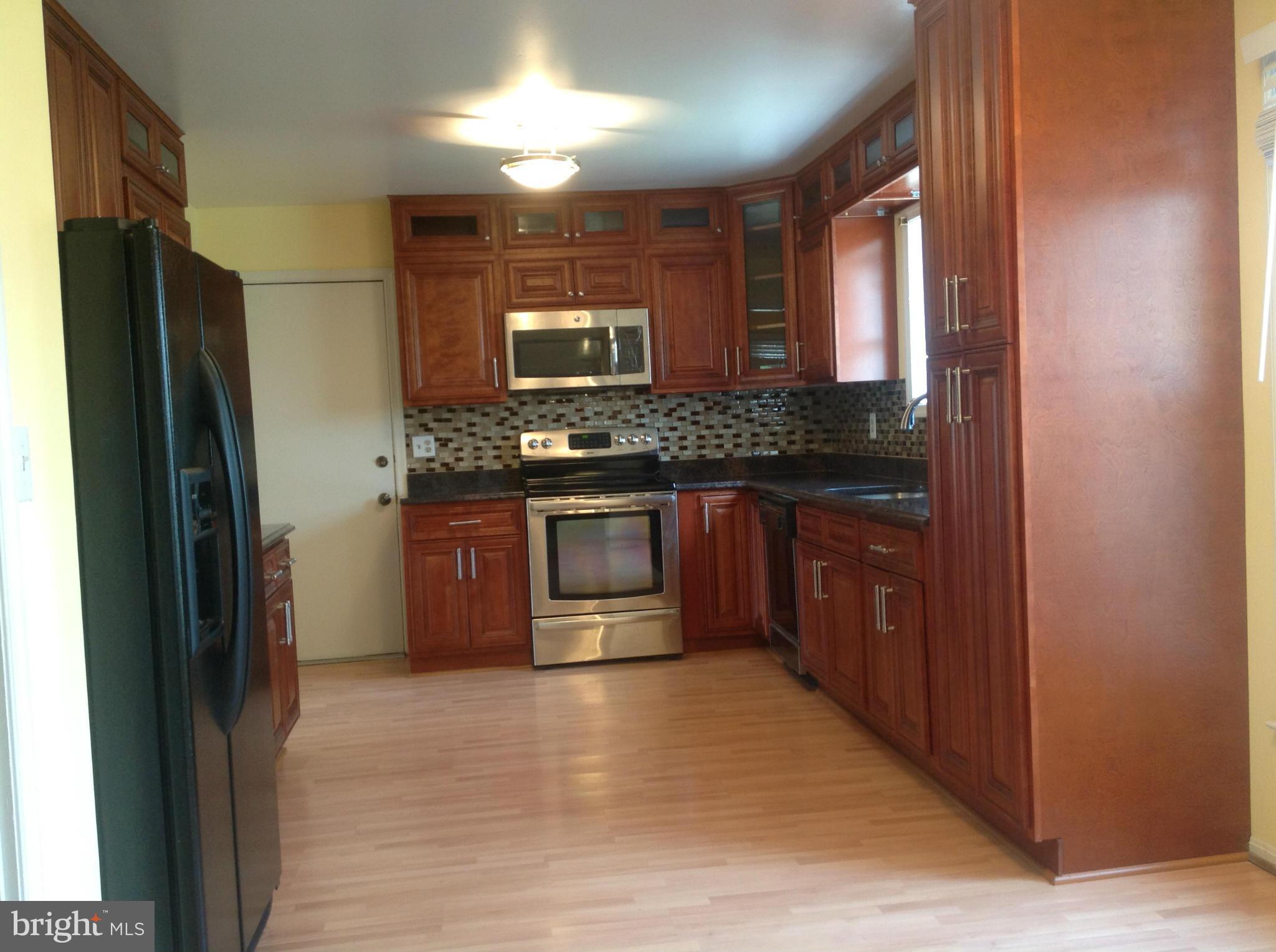 FOXHALL - Residential Lease