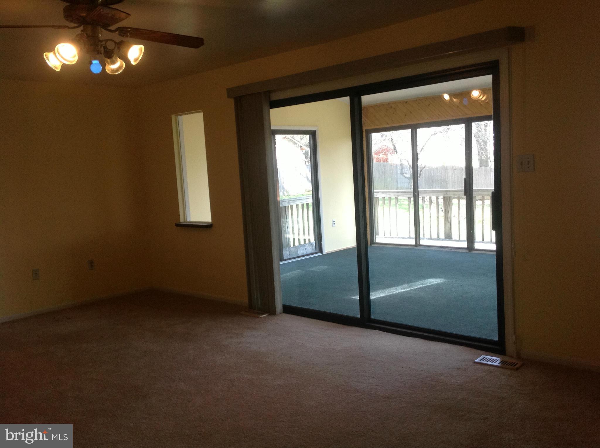 FOXHALL - Residential Lease