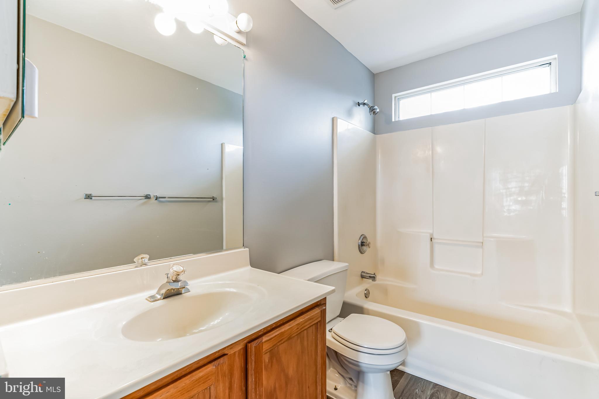 HAWKS REST - Residential