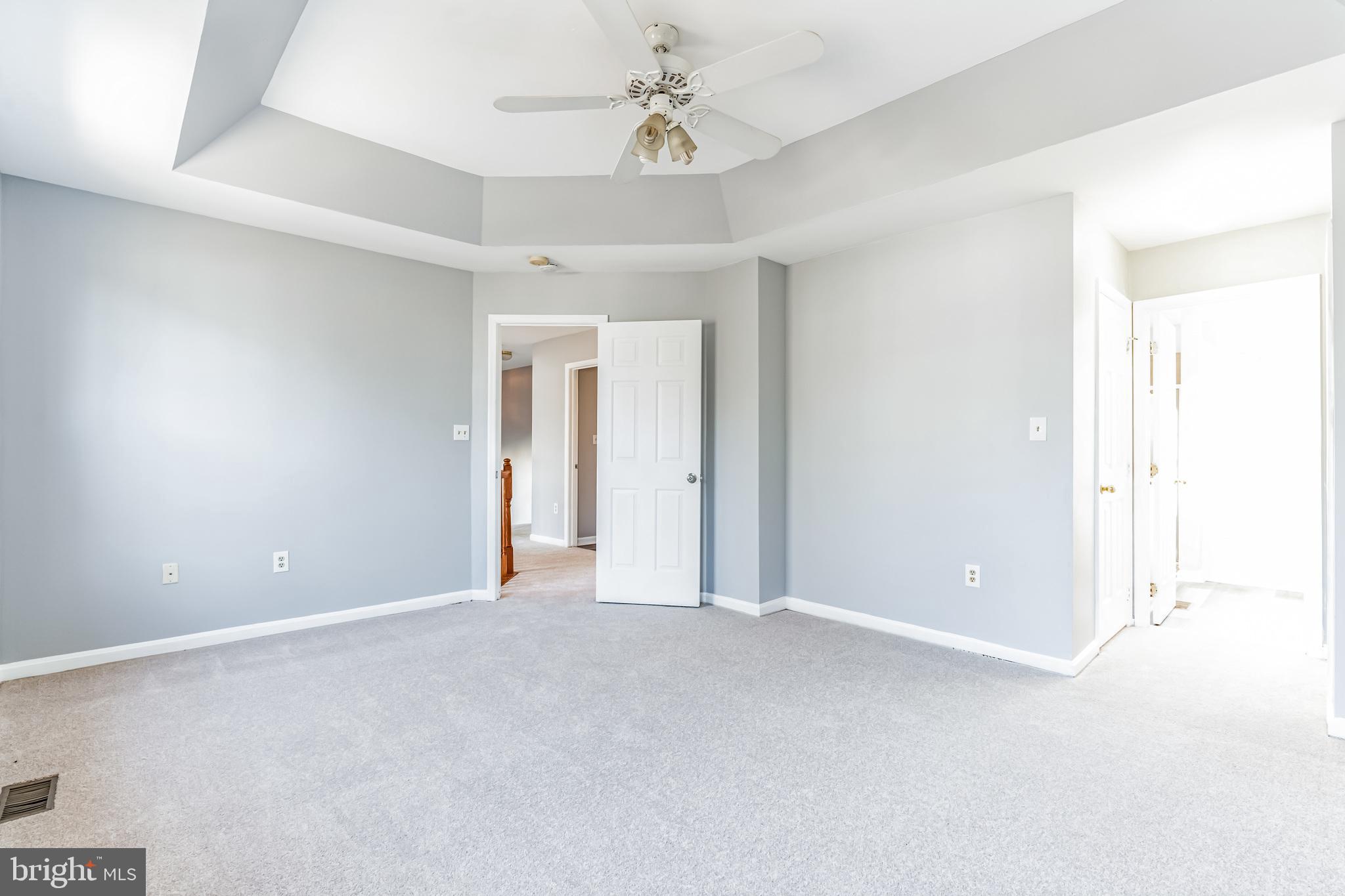 HAWKS REST - Residential