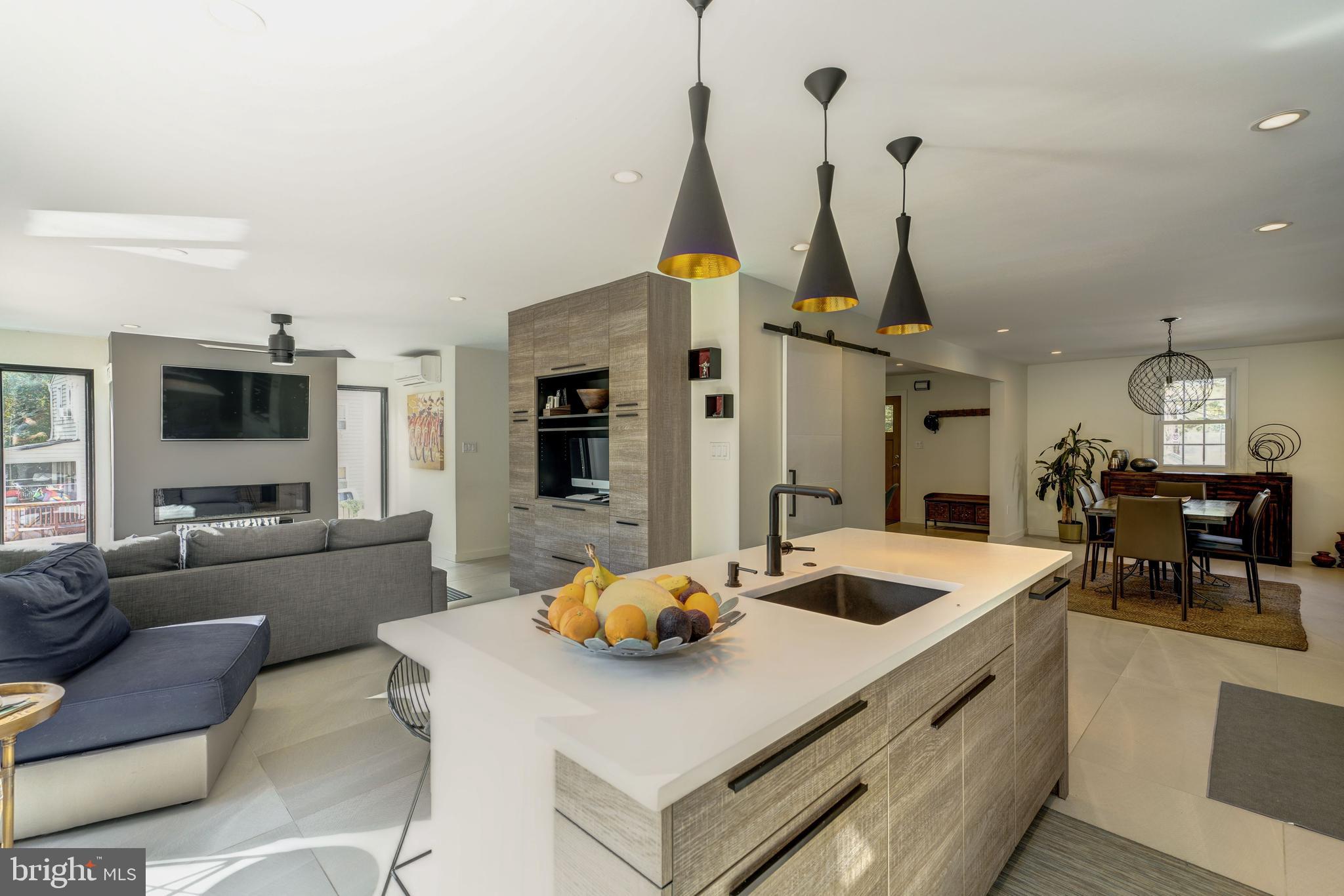 OAKCREST - Residential Lease