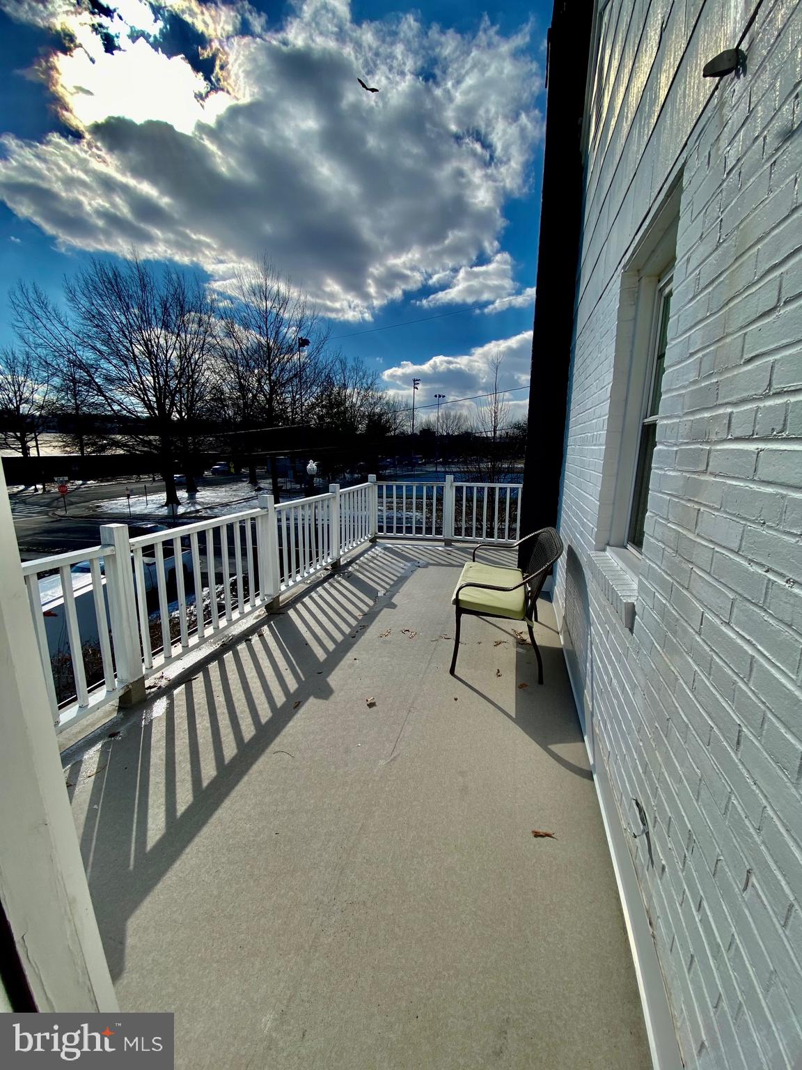 OAKCREST - Residential Lease