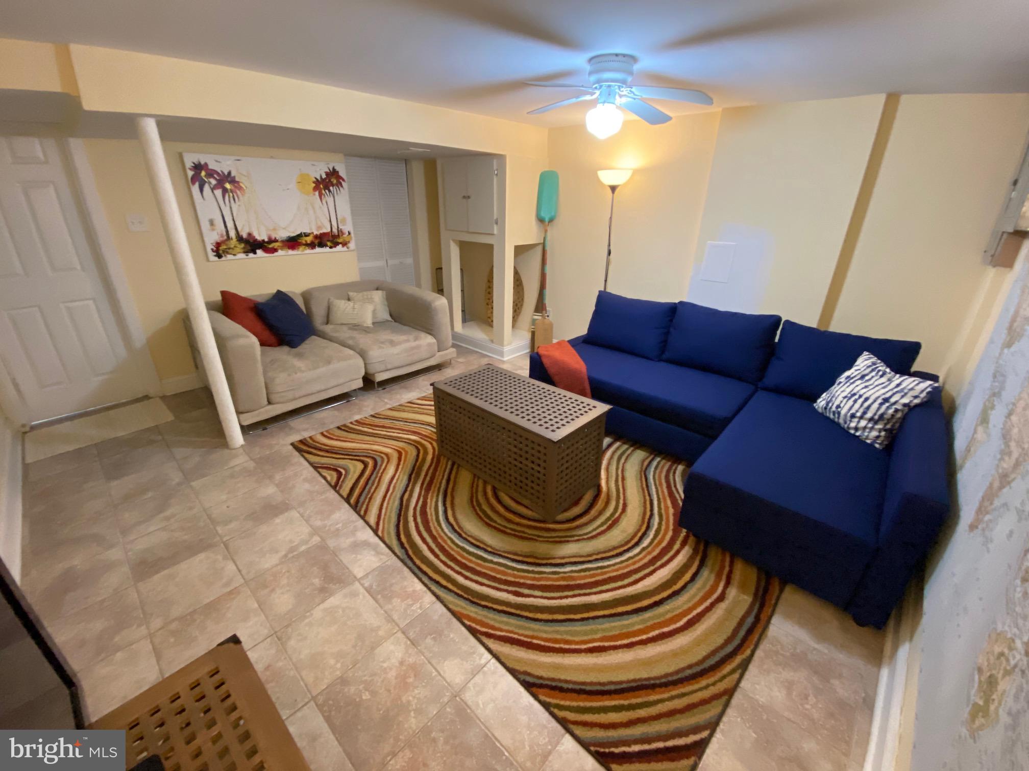 OAKCREST - Residential Lease