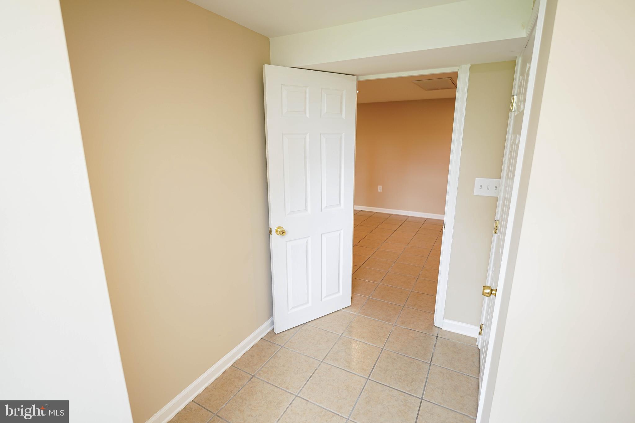 CANNON FARM - Residential Lease