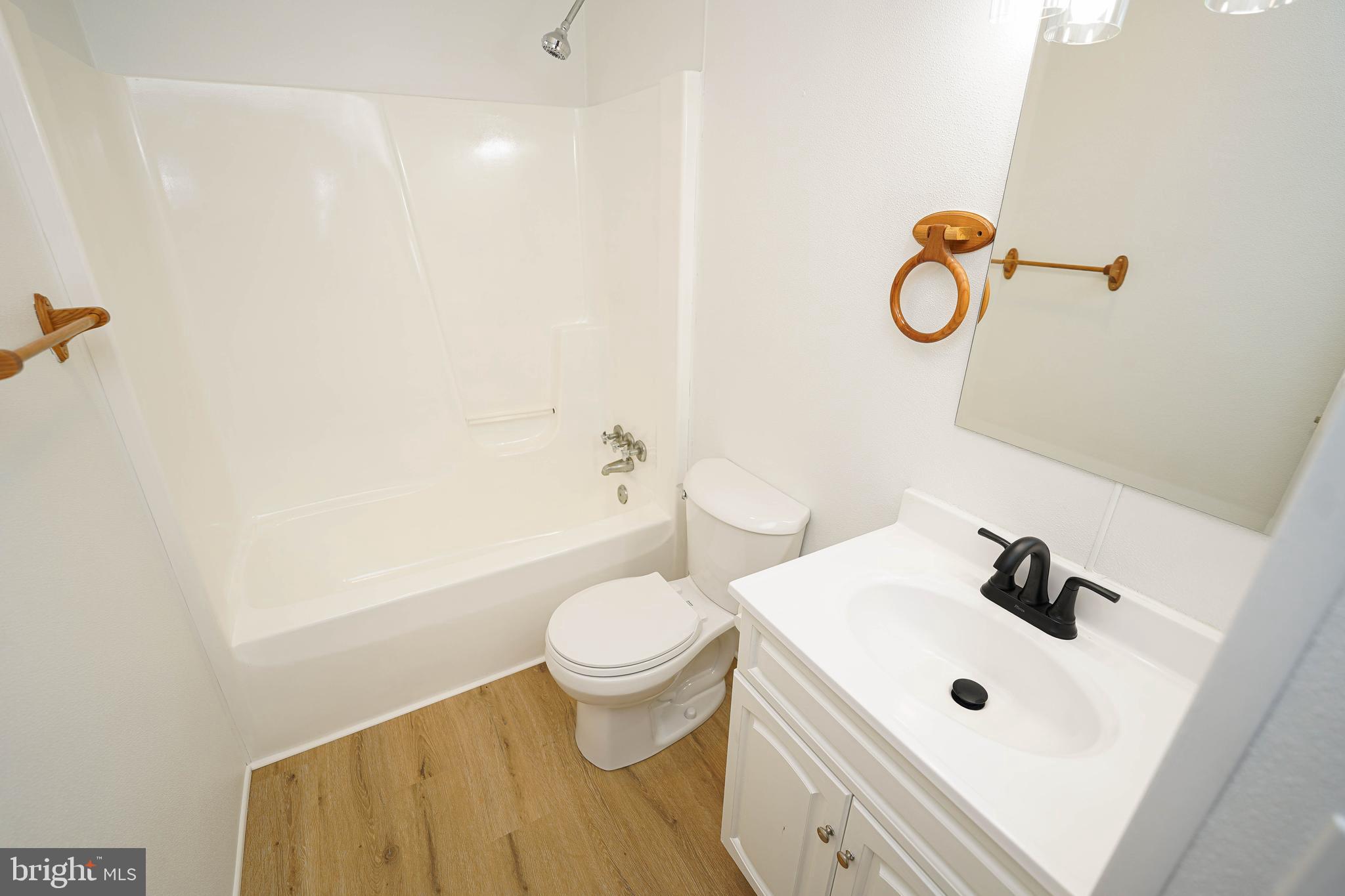 CANNON FARM - Residential Lease