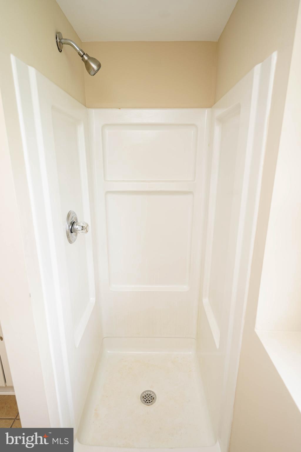 CANNON FARM - Residential Lease