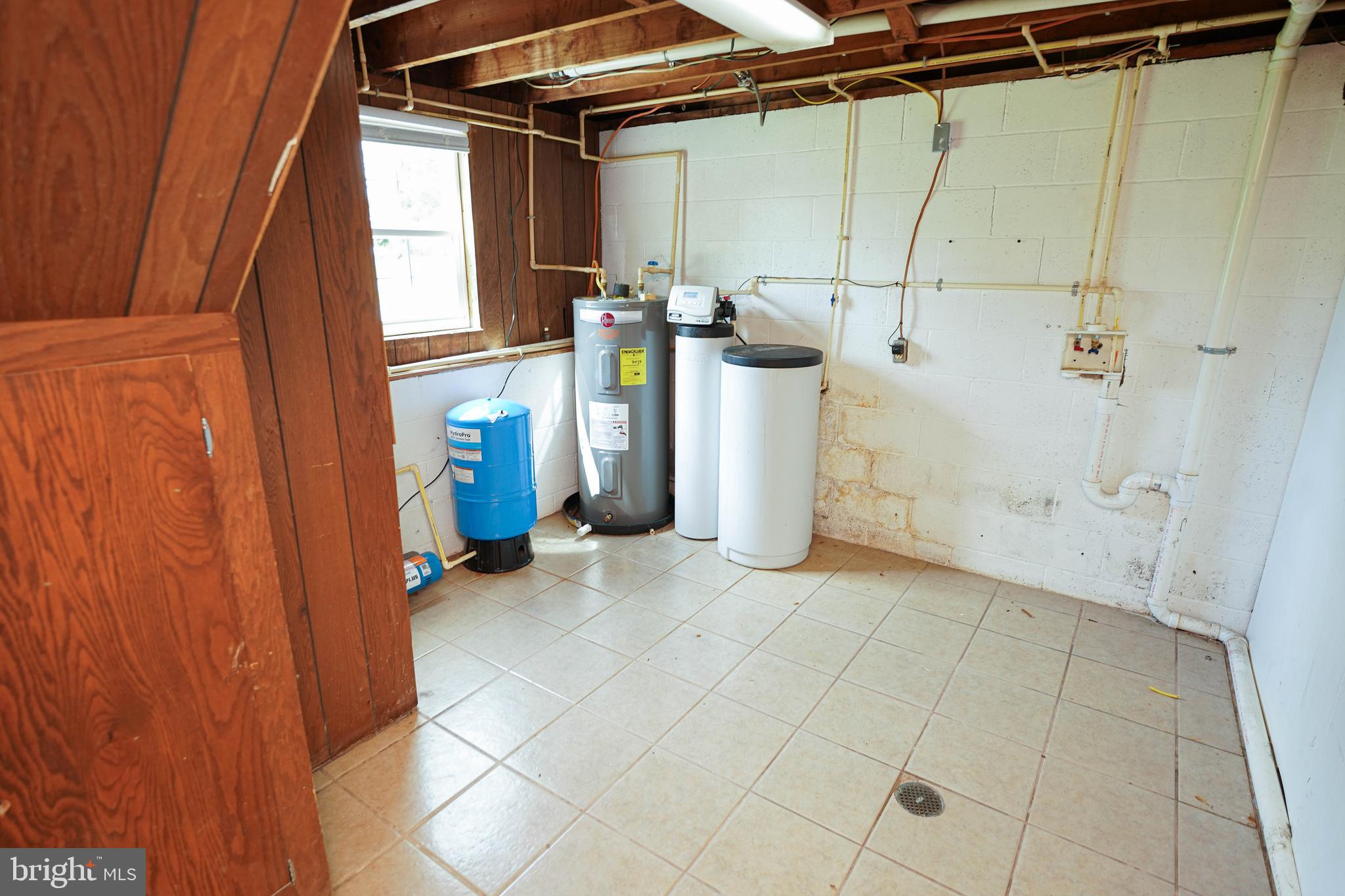 CANNON FARM - Residential Lease