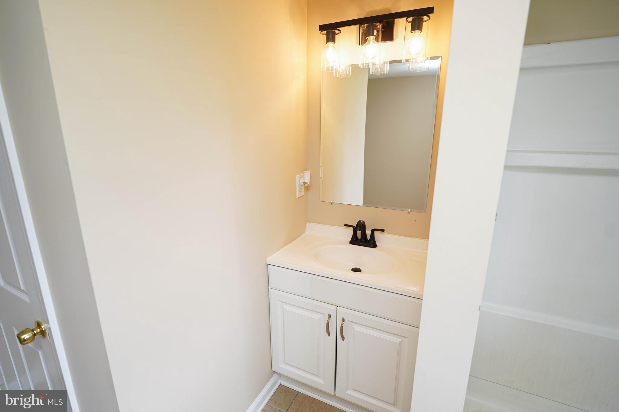 CANNON FARM - Residential Lease